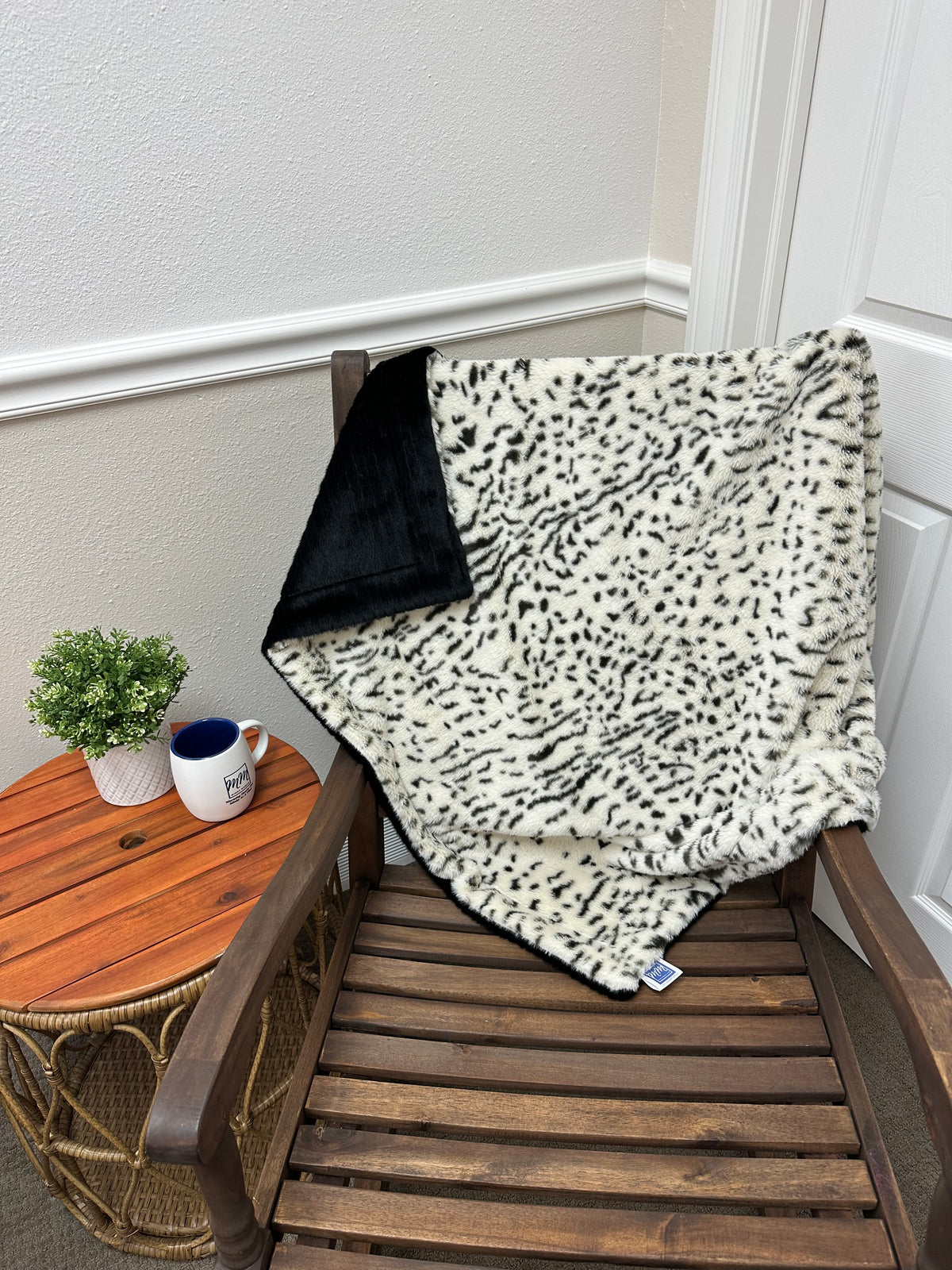 Snow pearl Leo infant