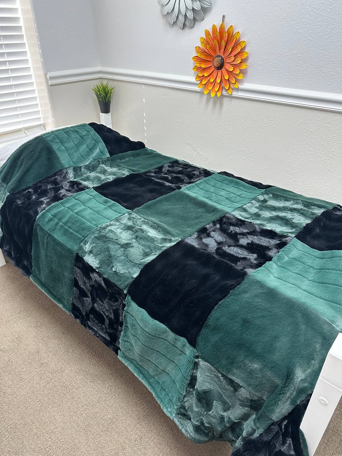 Black/Green Minky Mama