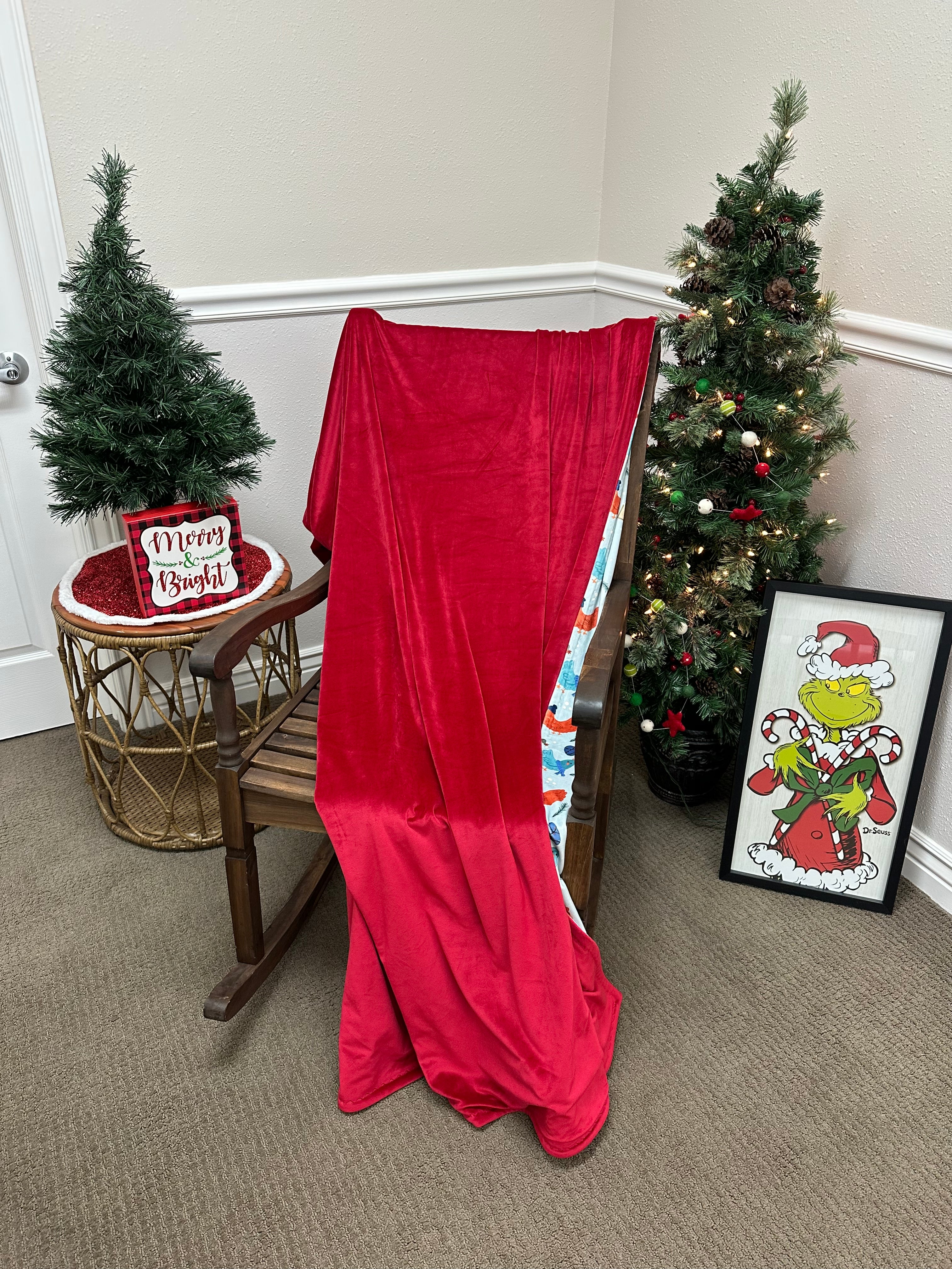 Christmas Chickens Marshmallow 60”x72”
