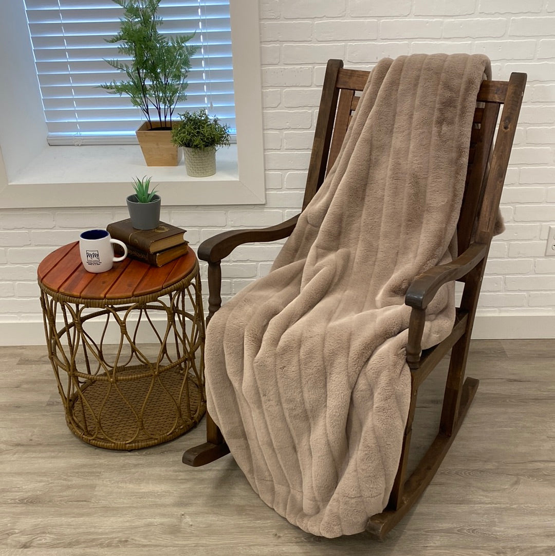 The Simply Taupe Minky Mama