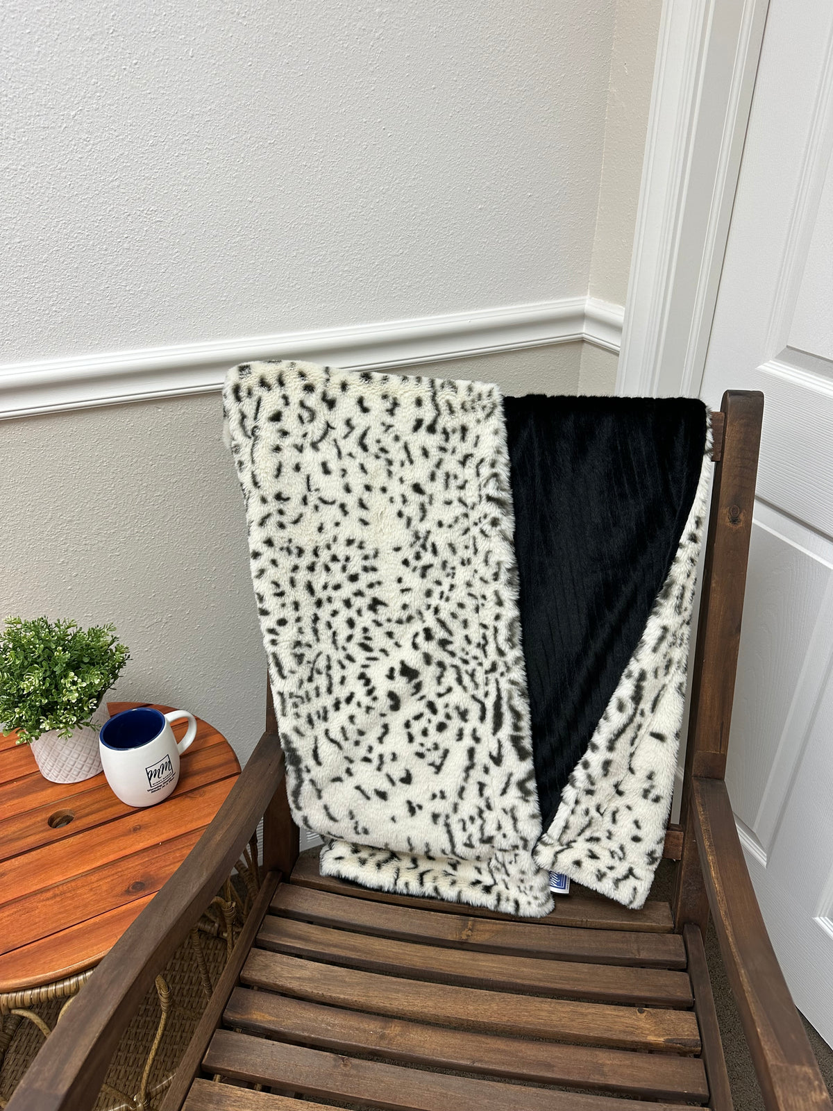 Snow pearl Leo infant
