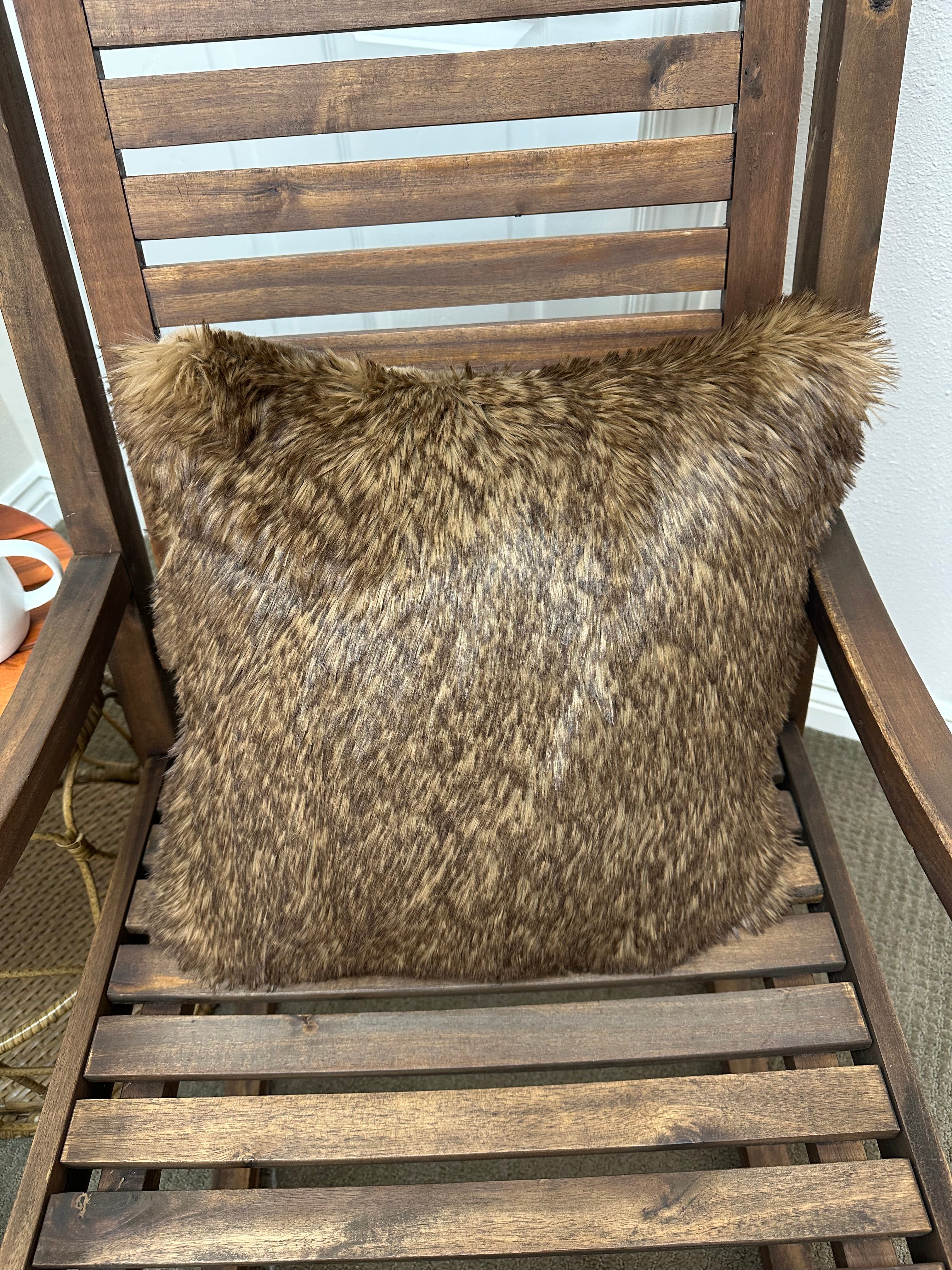 Teddy Throw Pillow Cover
