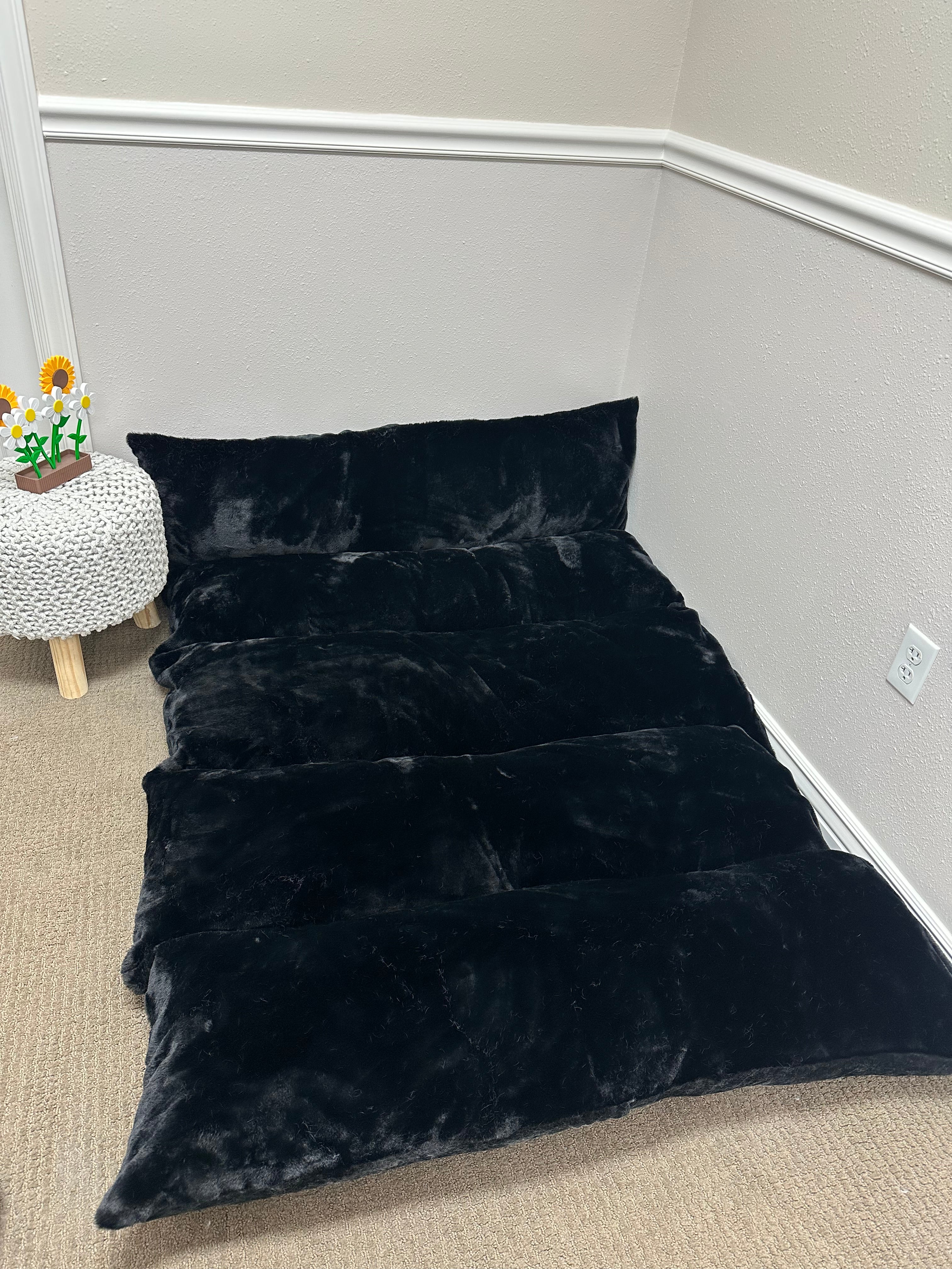 Pillow Bed