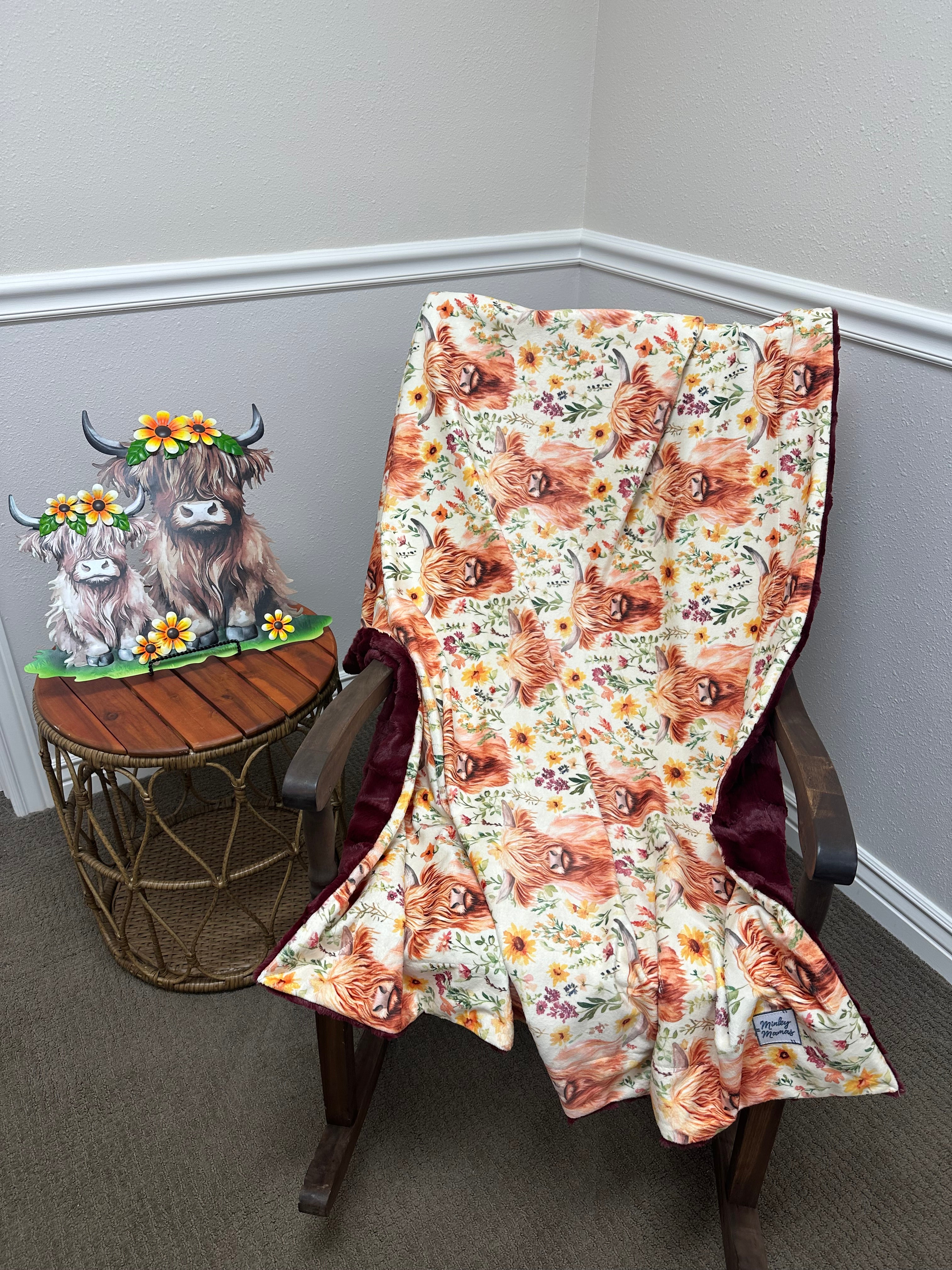 Highland cow Simple Throw