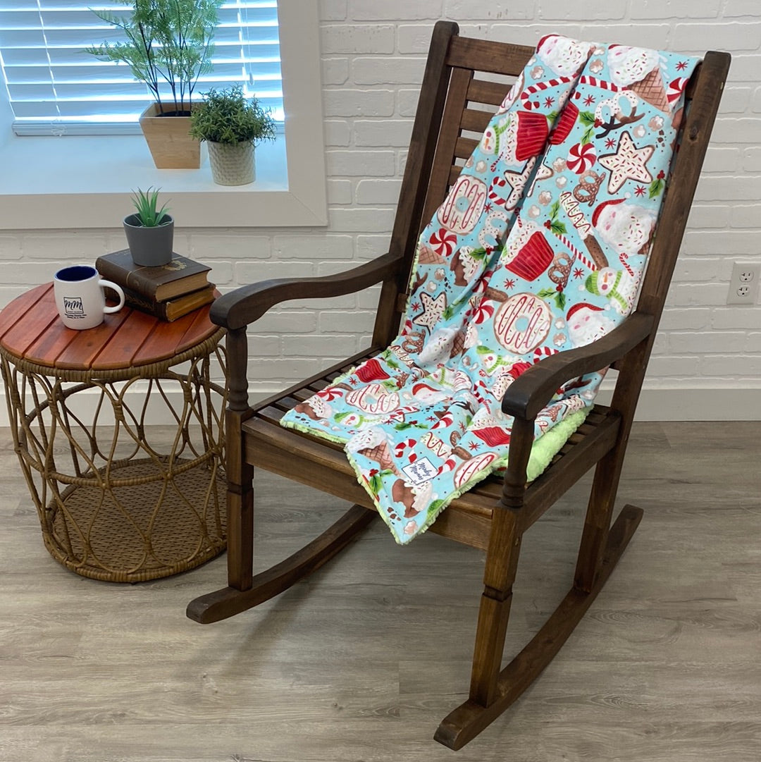 Holiday Treat Print/Lime Bella Simple Throw