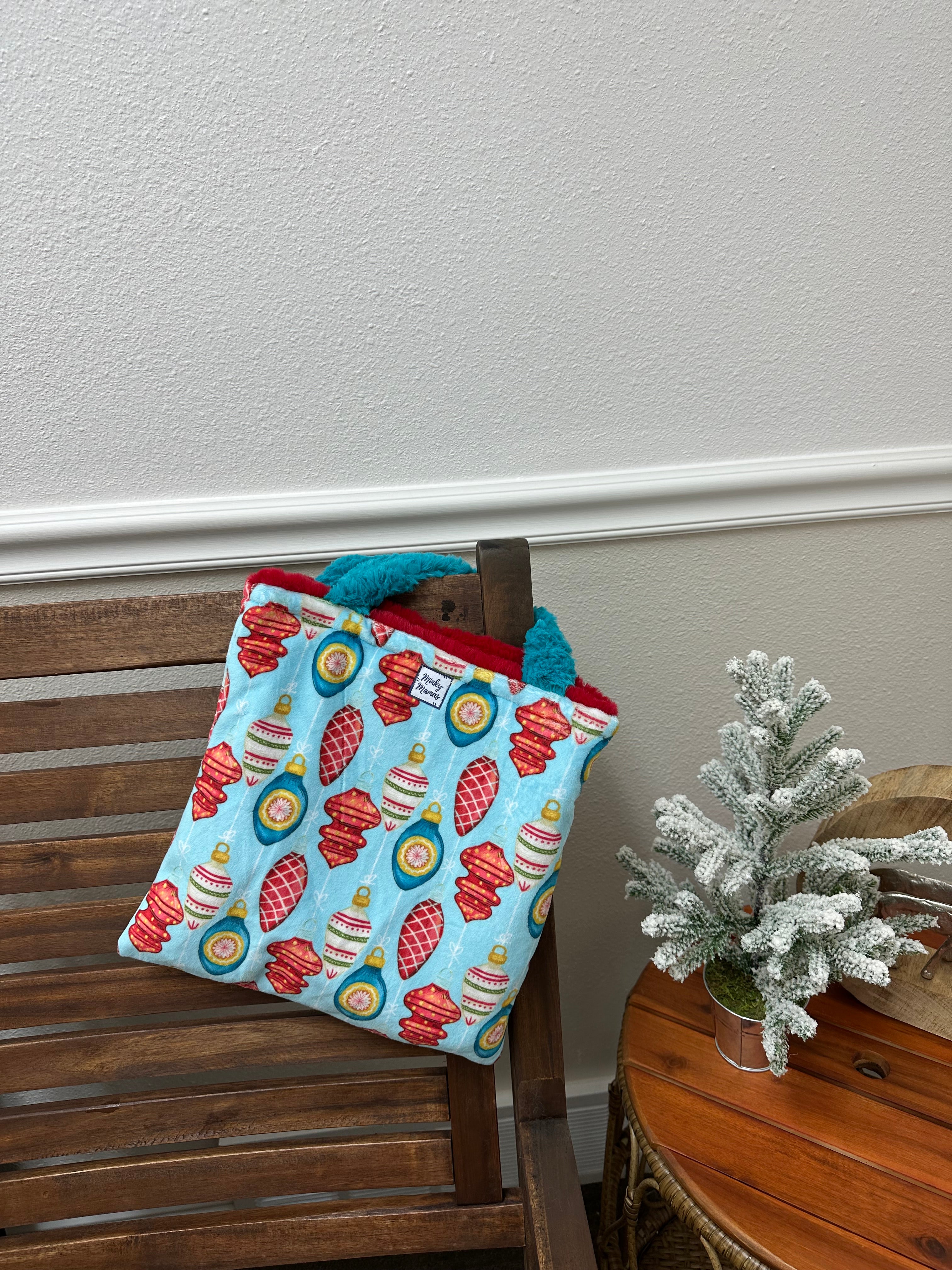 Small ornament bag