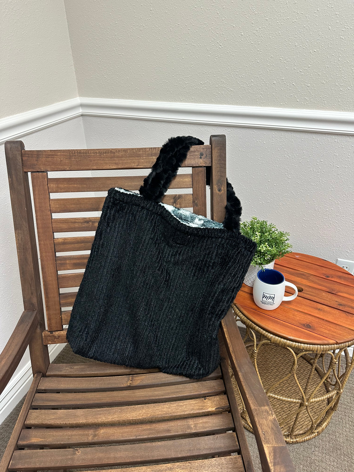 Black and White Carryall