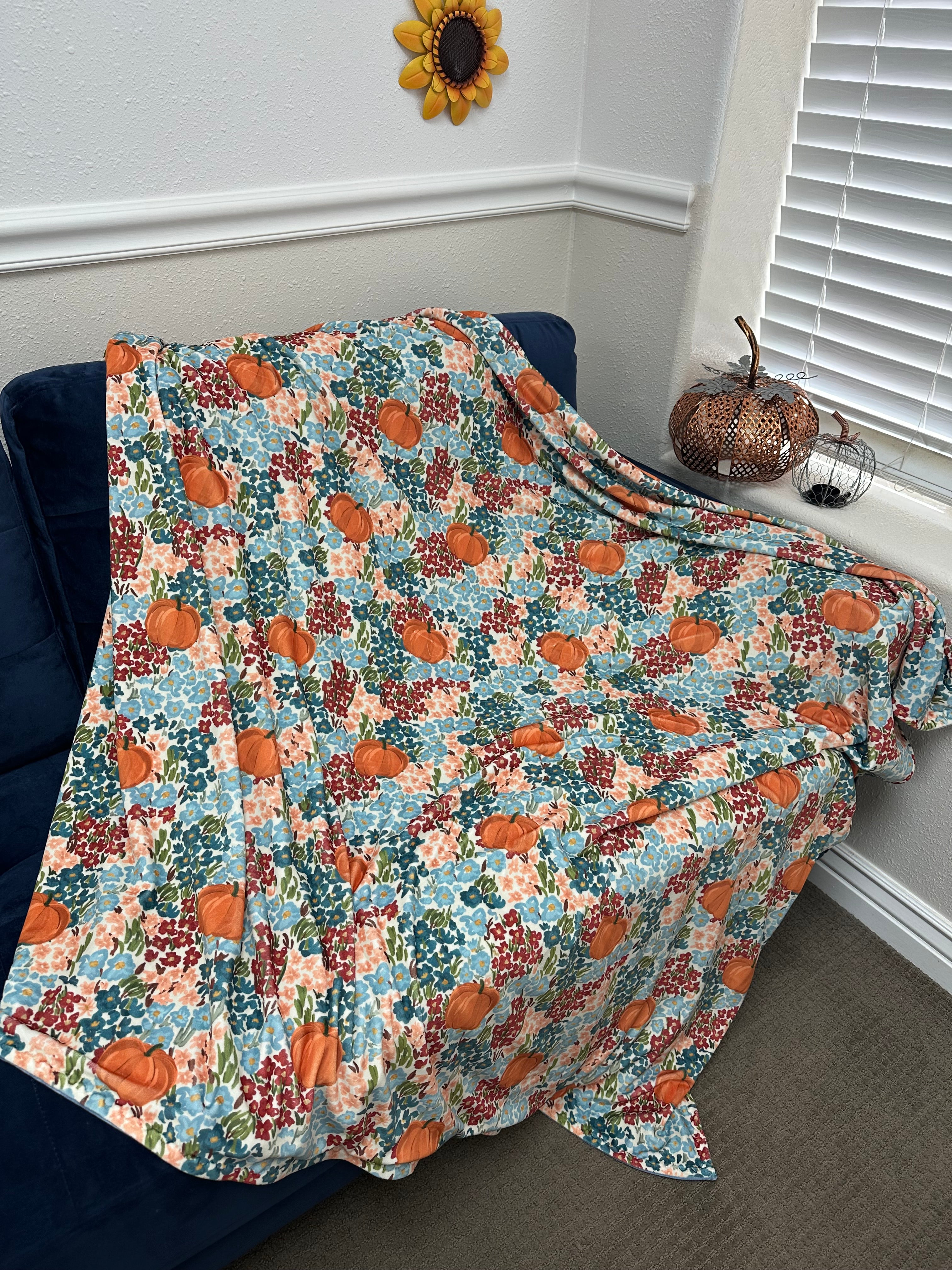 Pumpkin denim 50”x60” Marshmallow