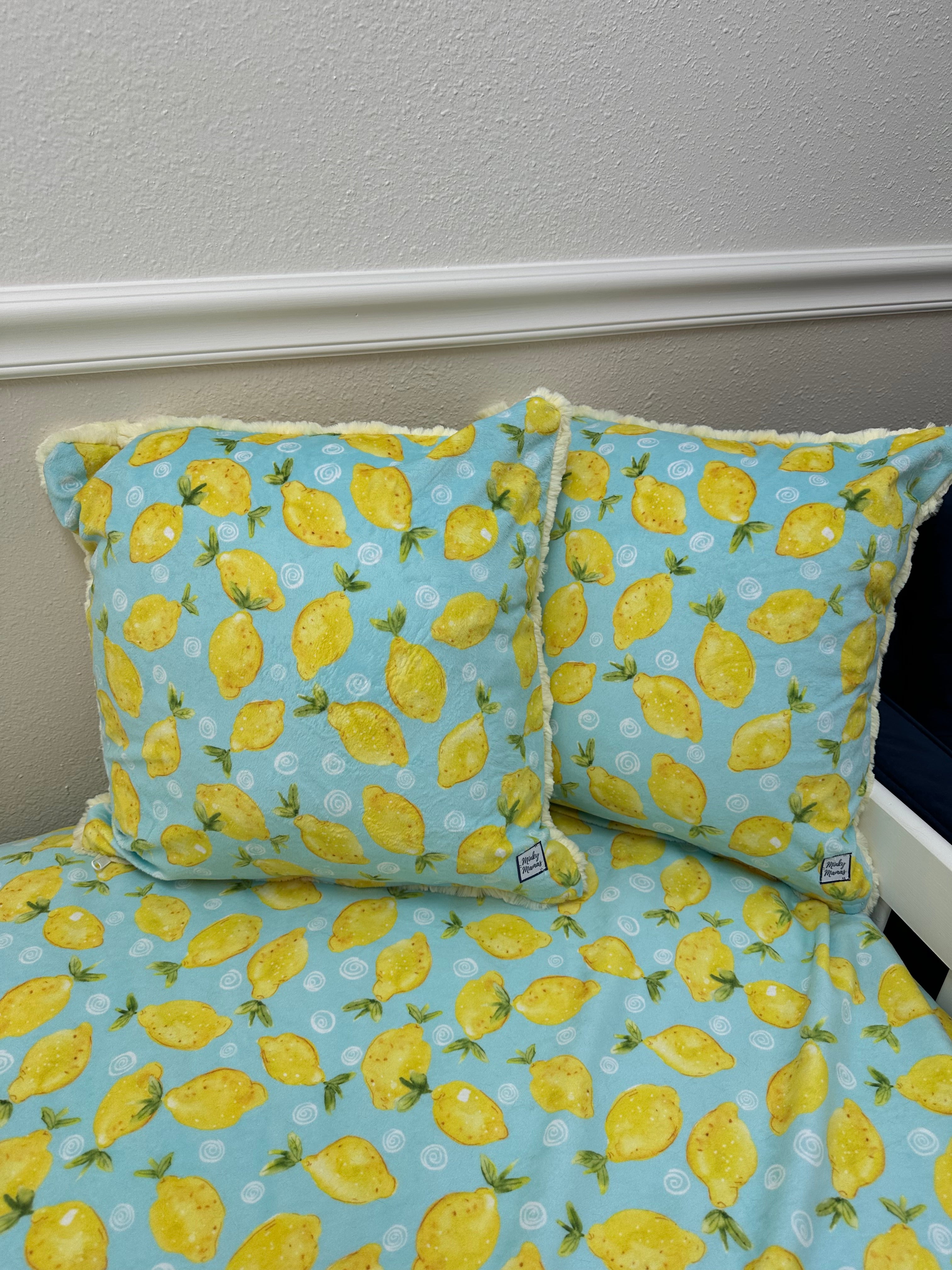 Lemon Throw Pillow Cover