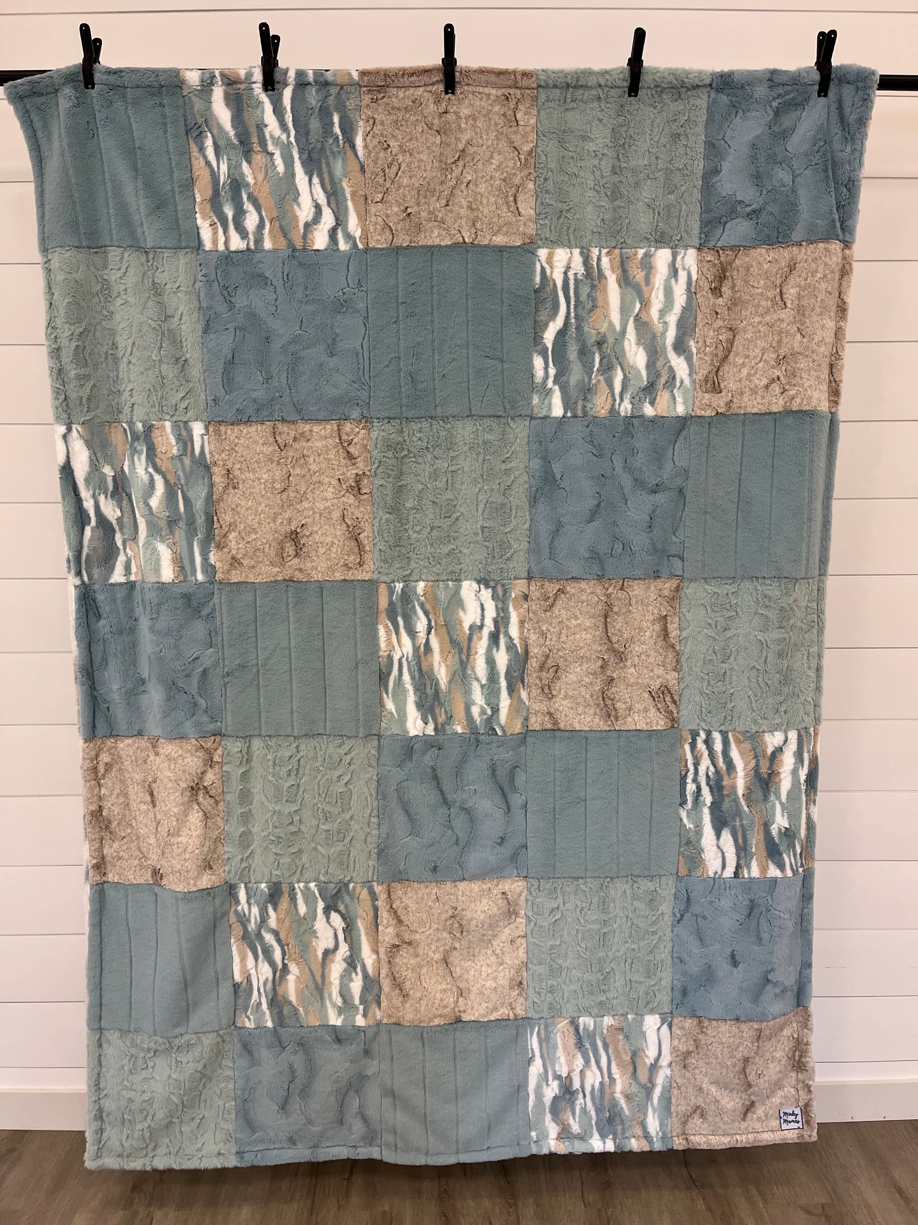 Raindrop Himalayan Minky Mama