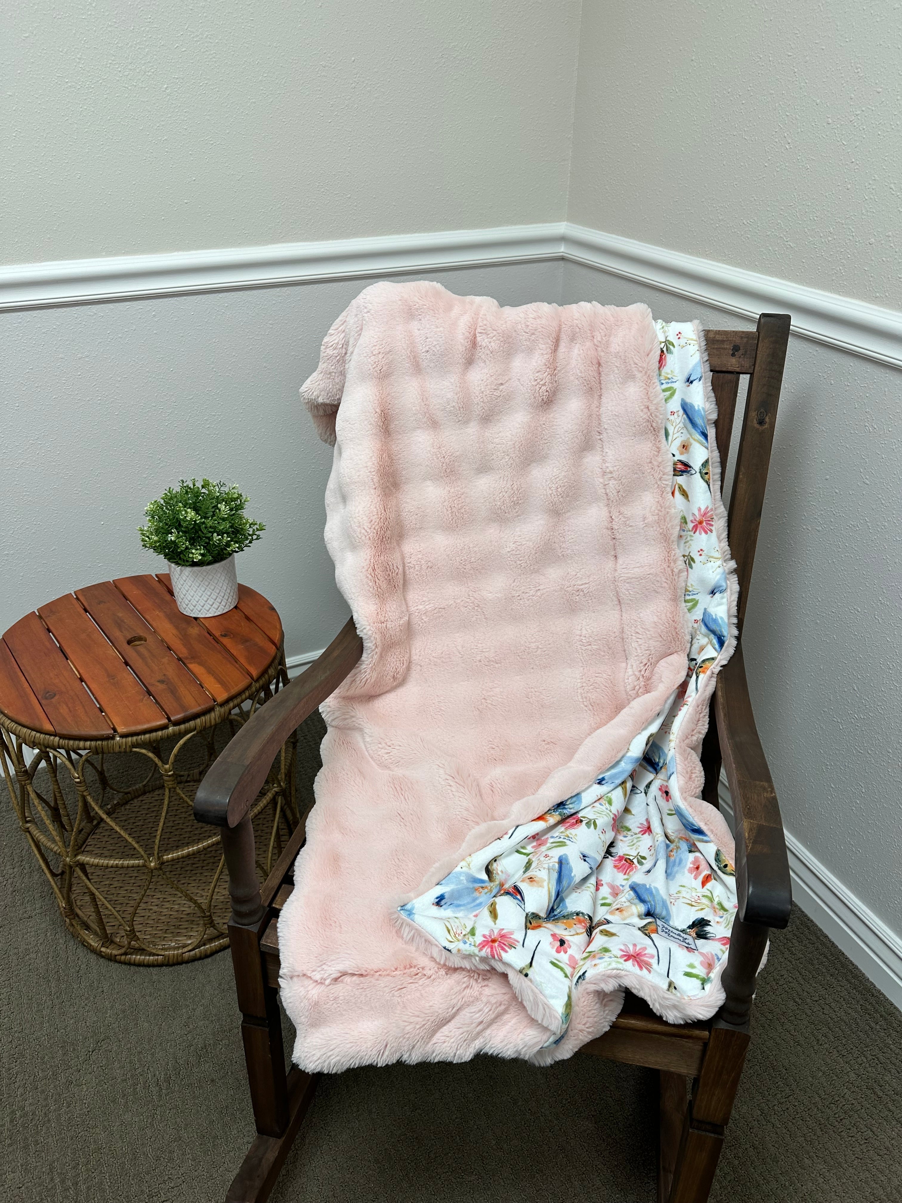 Powder Puff Humming Bird Throw