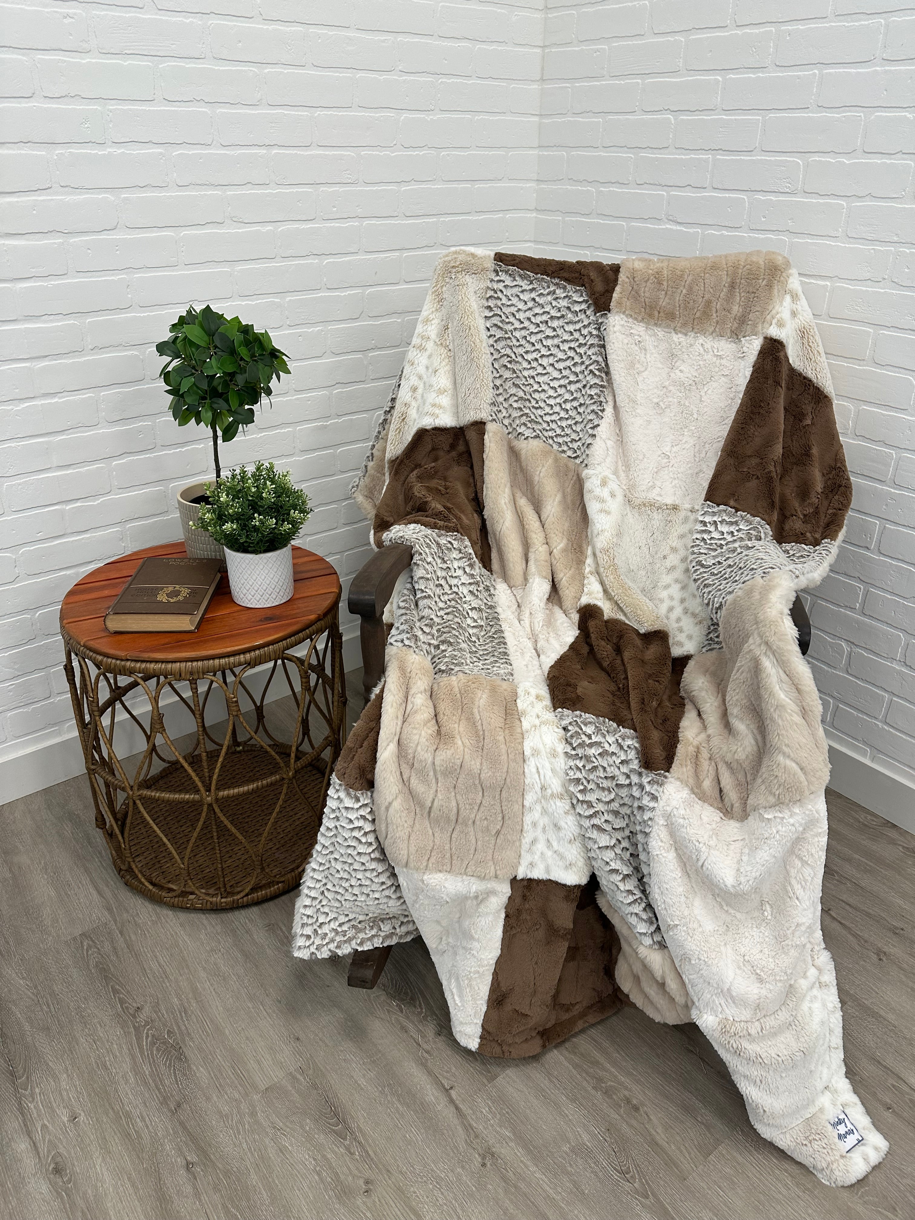Rio Neutral Minky Mama