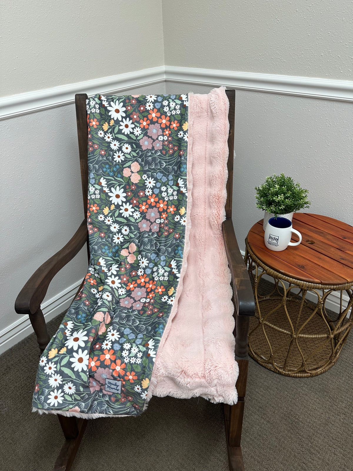 Floral Thrap