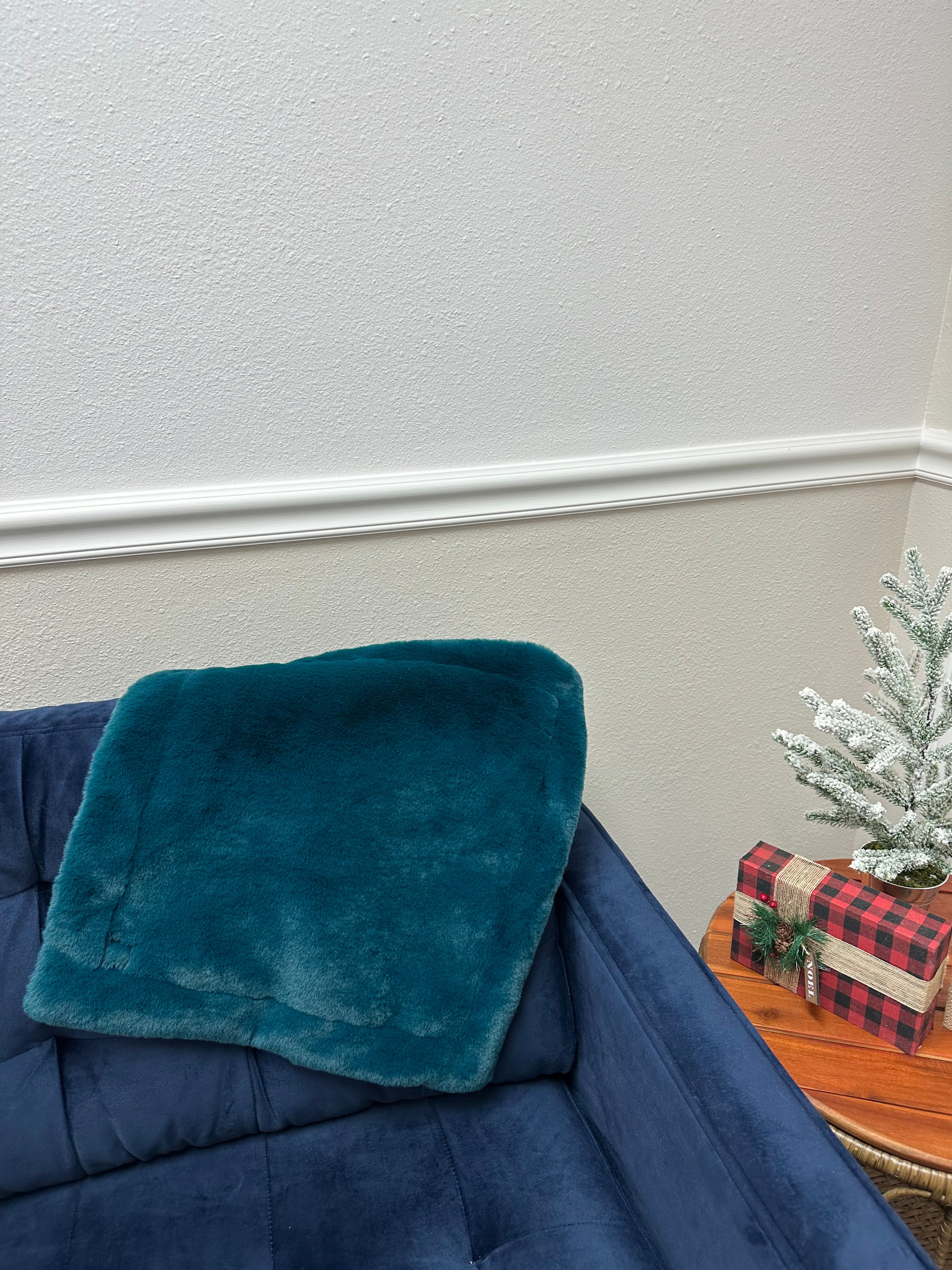 Santa, Penguin Lovie