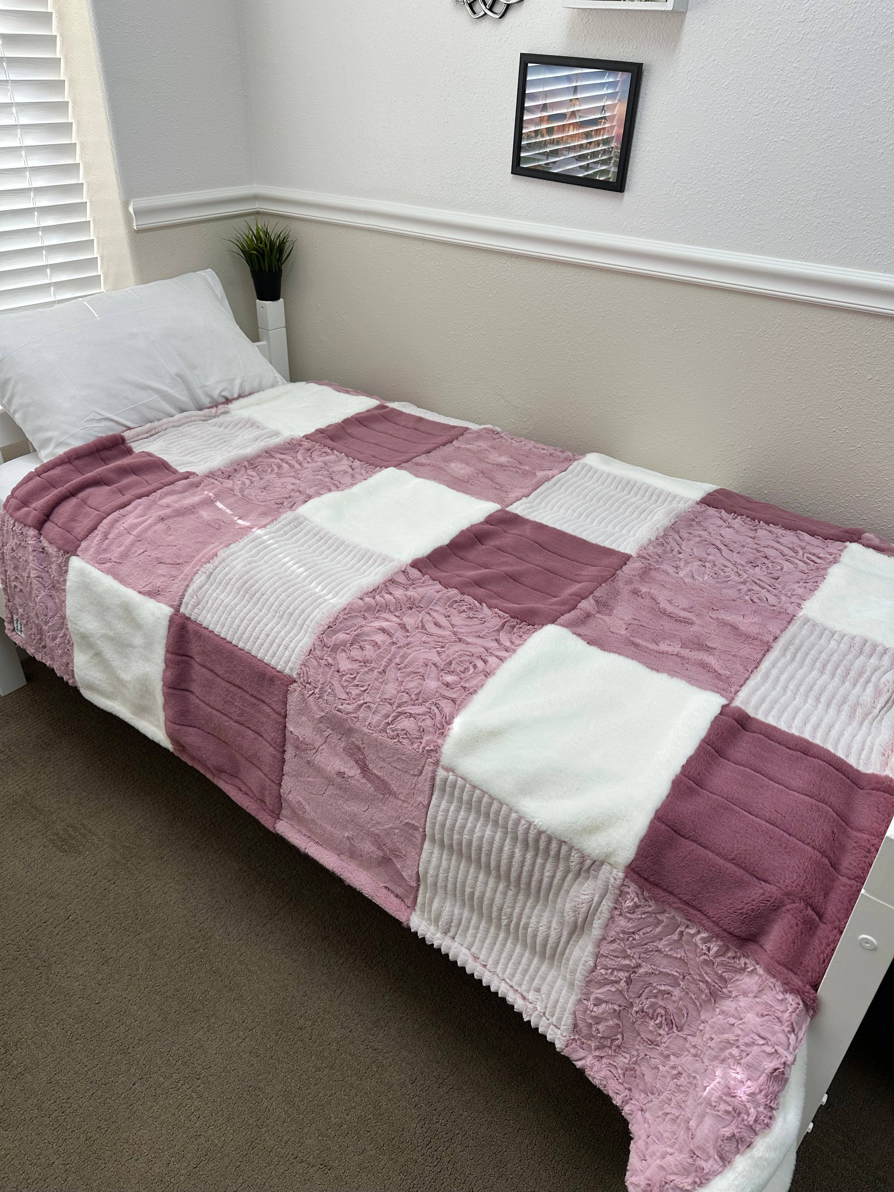 Demi Rose Minky Mama