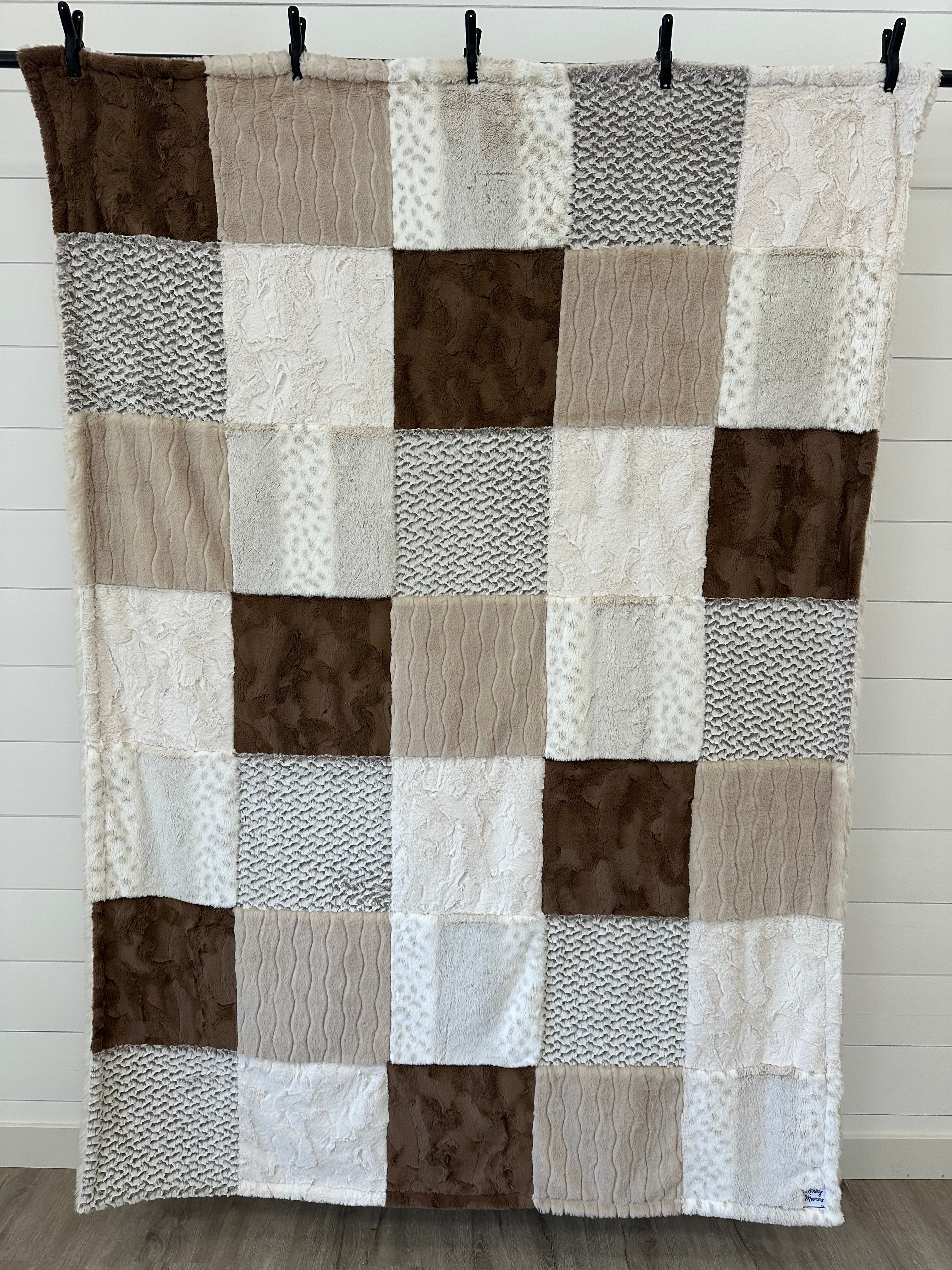 Rio Neutral Minky Mama