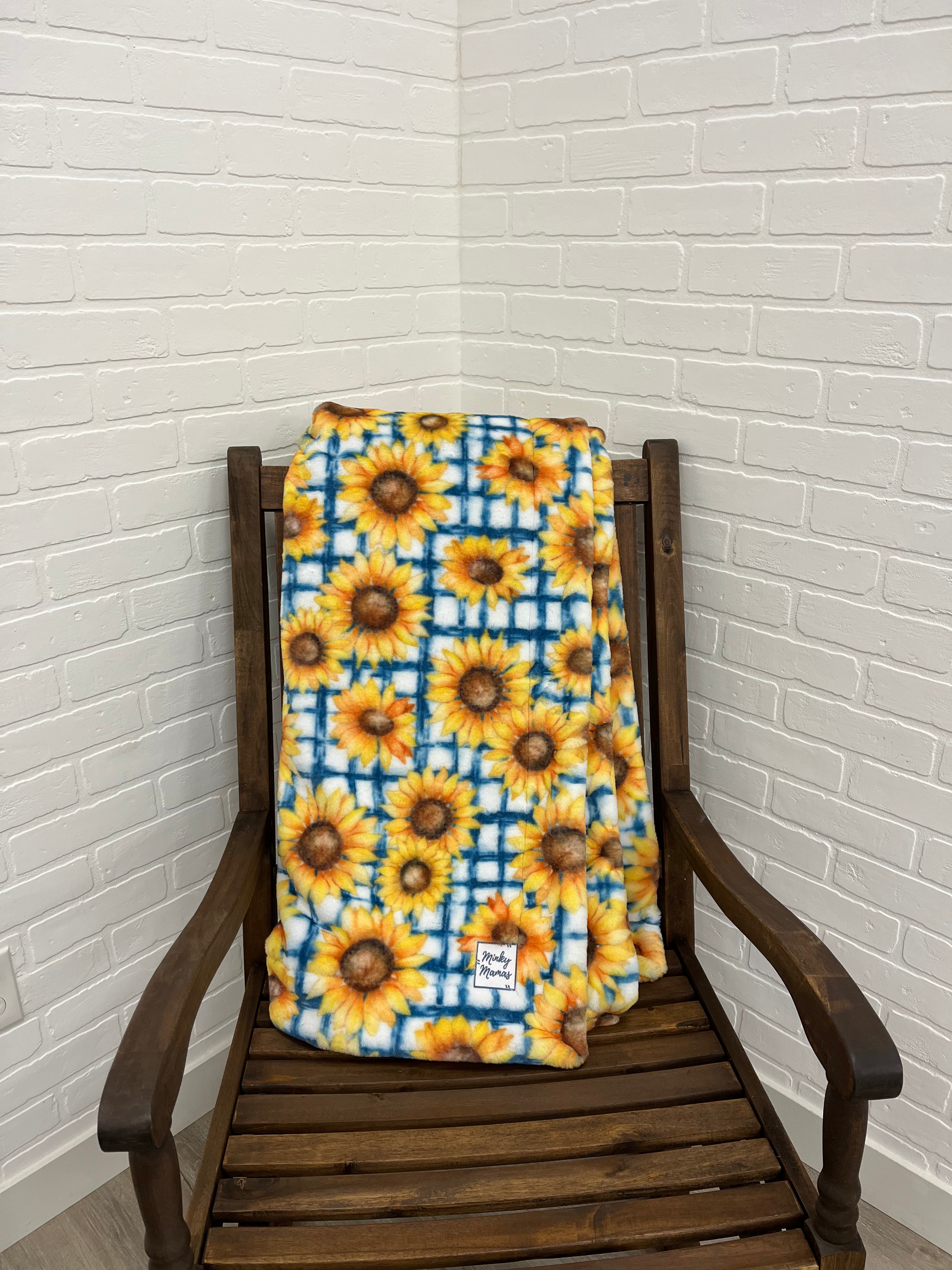 Sunflower Simple Minky Mama