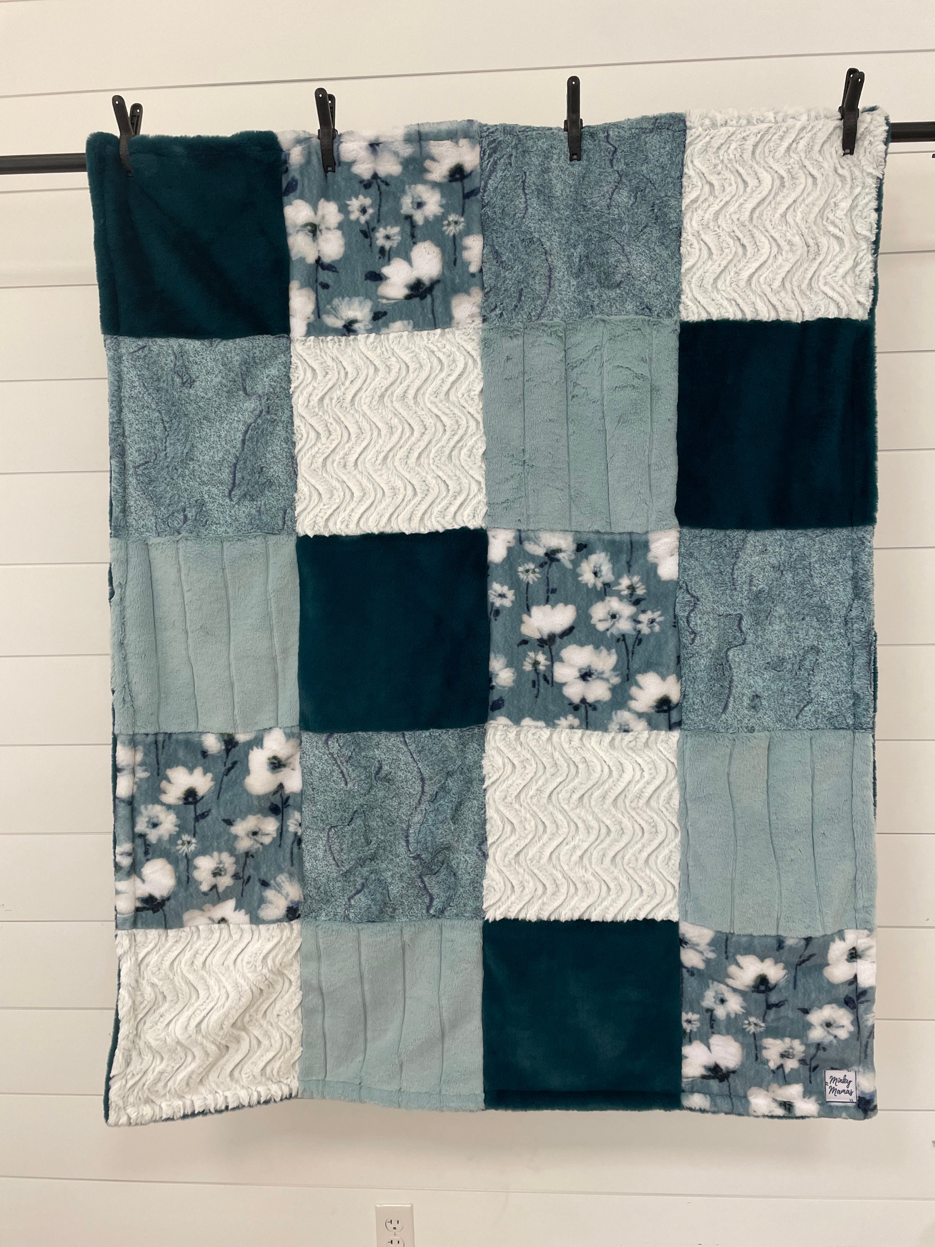 Light Spruce Amelia Throw