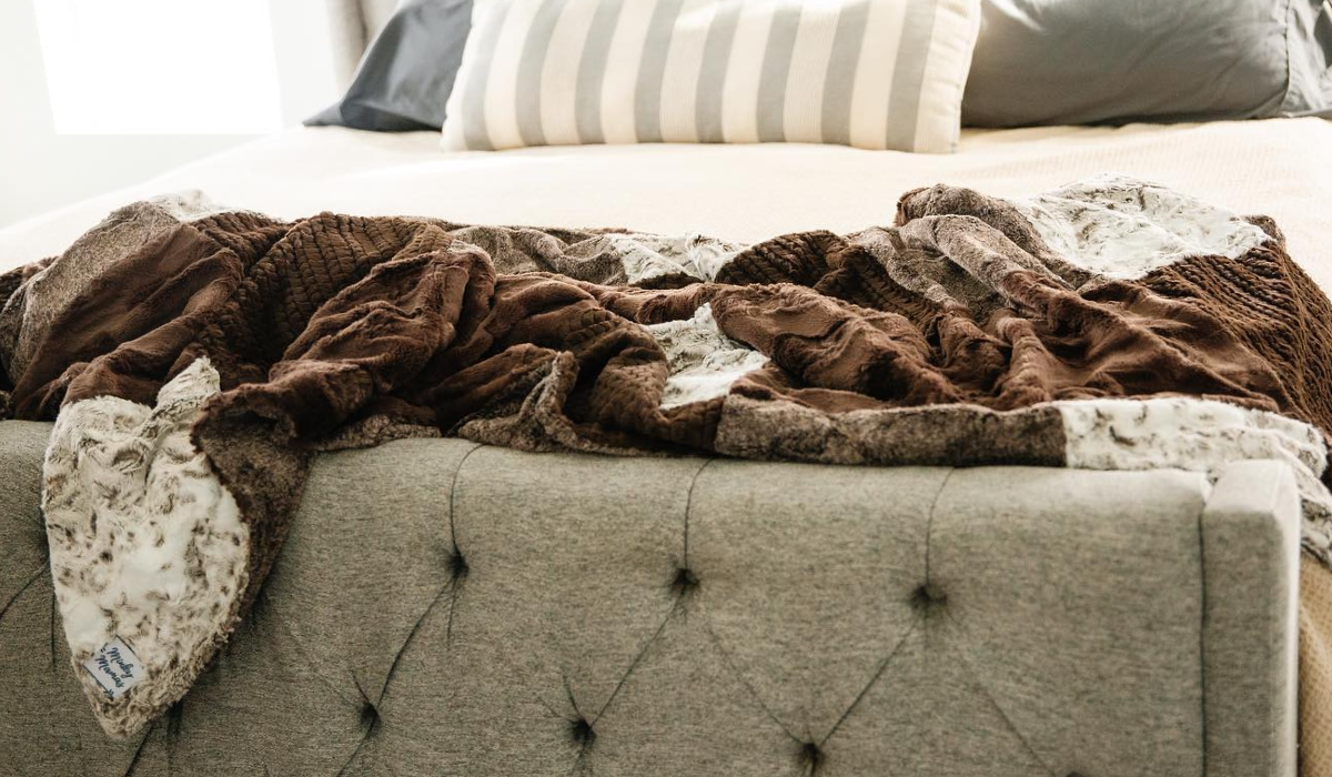 Queen size minky blanket top