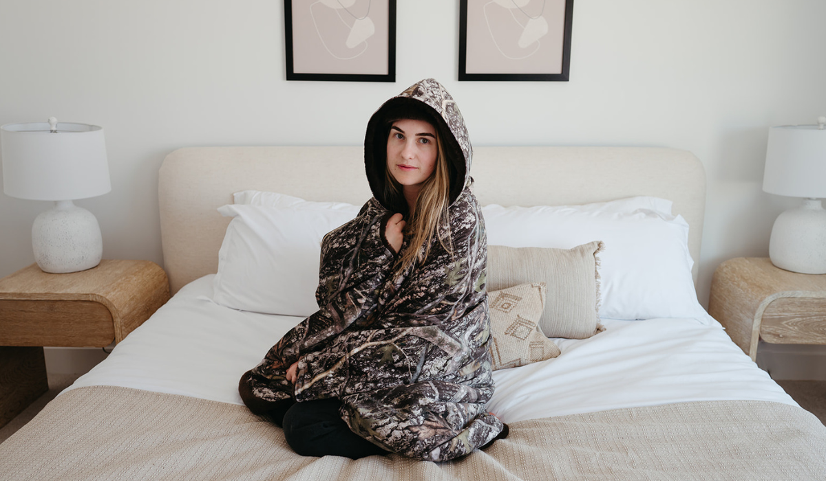 Stay Cozy Anywhere with Minky Mamas' Mummy Wearable Blankets