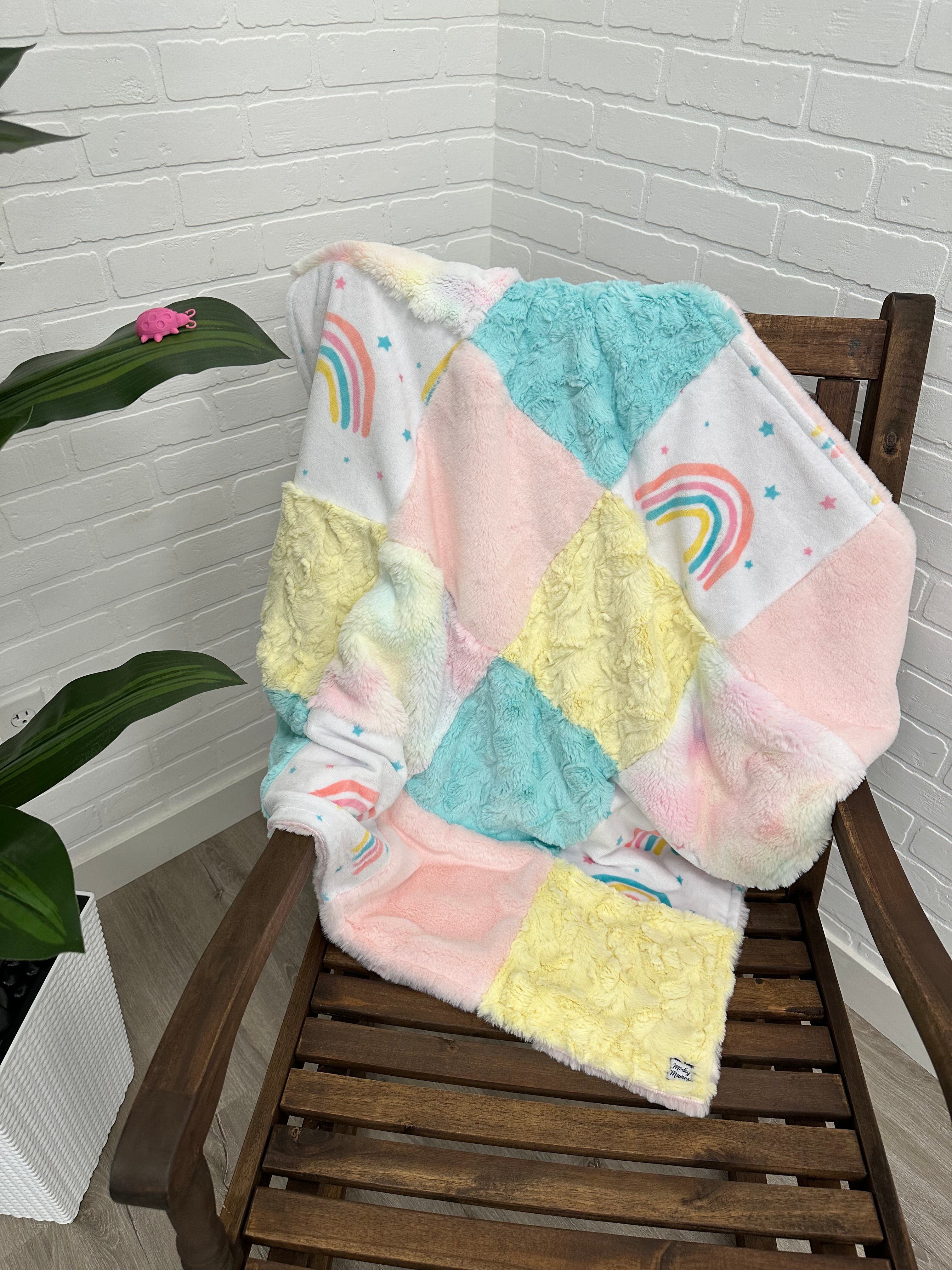 Rainbow Infant With Ice Pink Encore on the Back