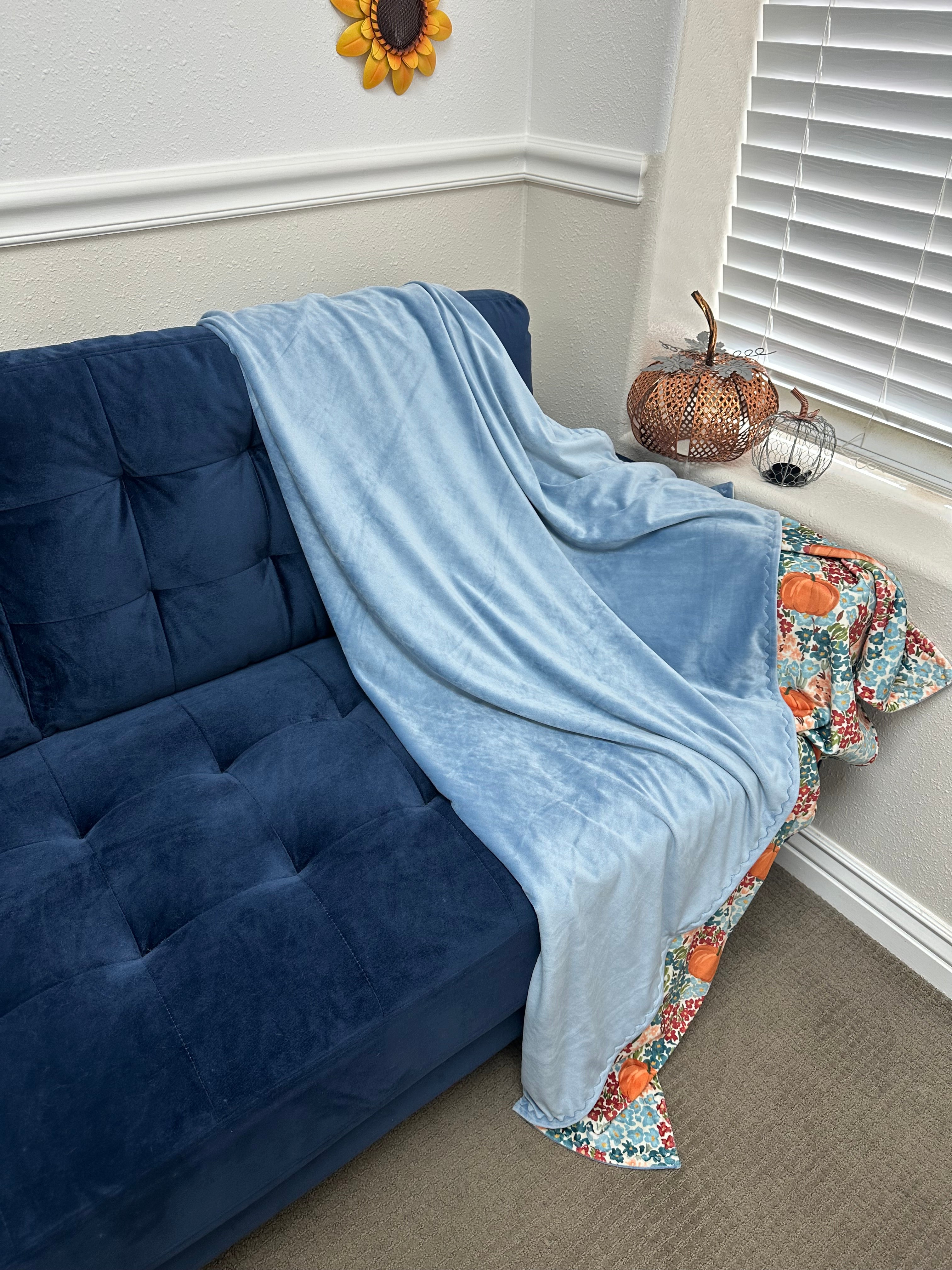 Pumpkin denim 50”x60” Marshmallow