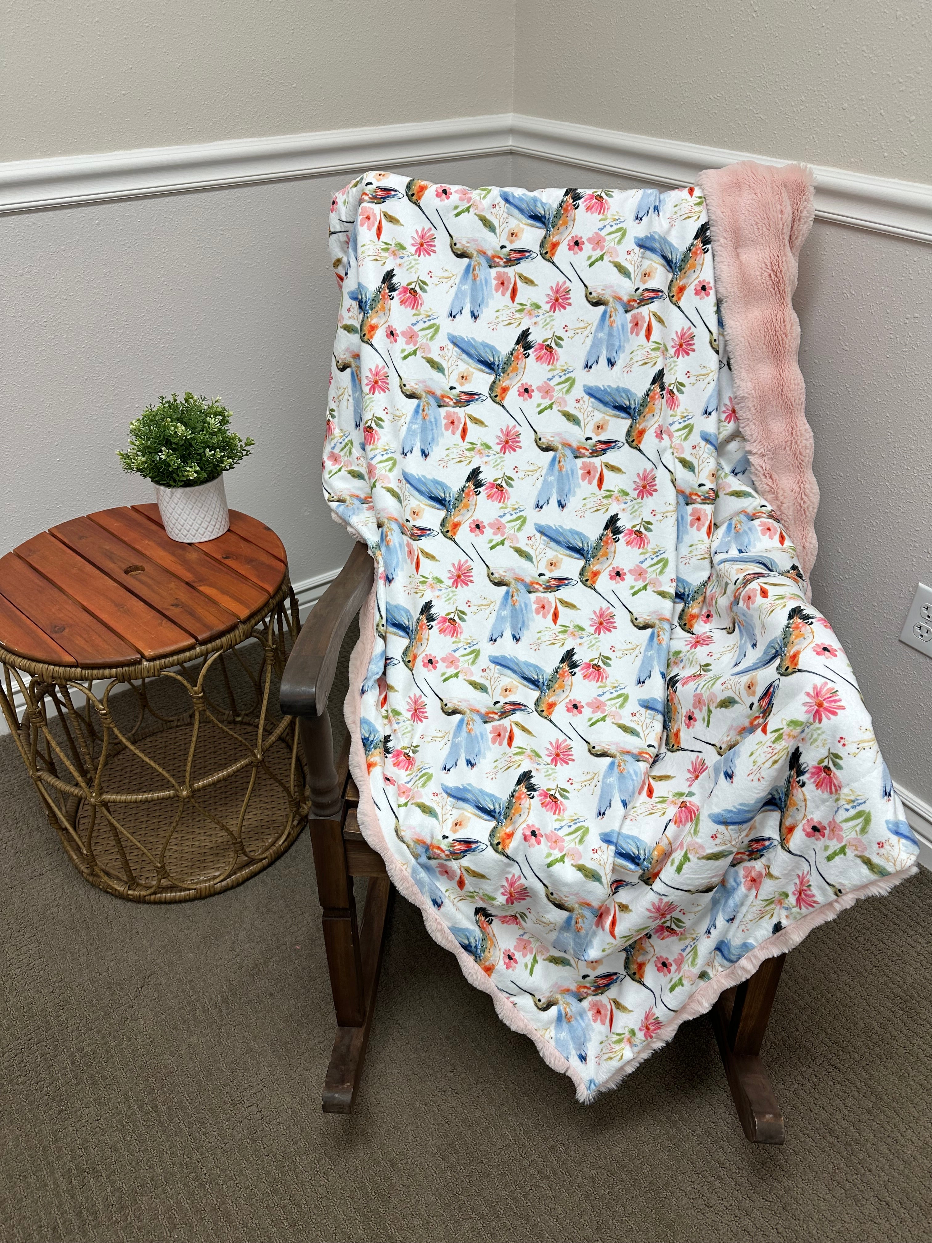 Powder Puff Humming Bird Throw