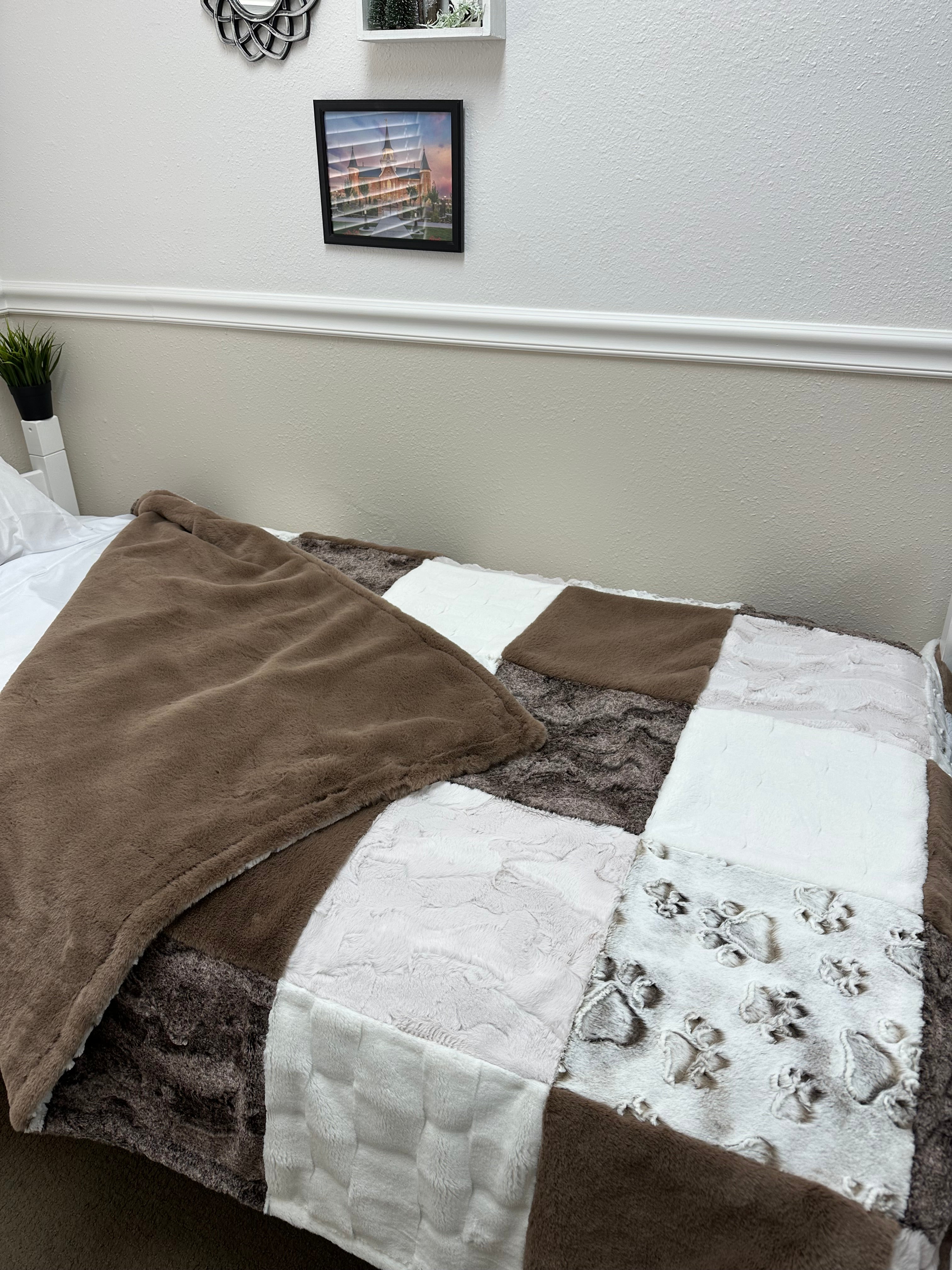 Neutral Paws Minky Mama