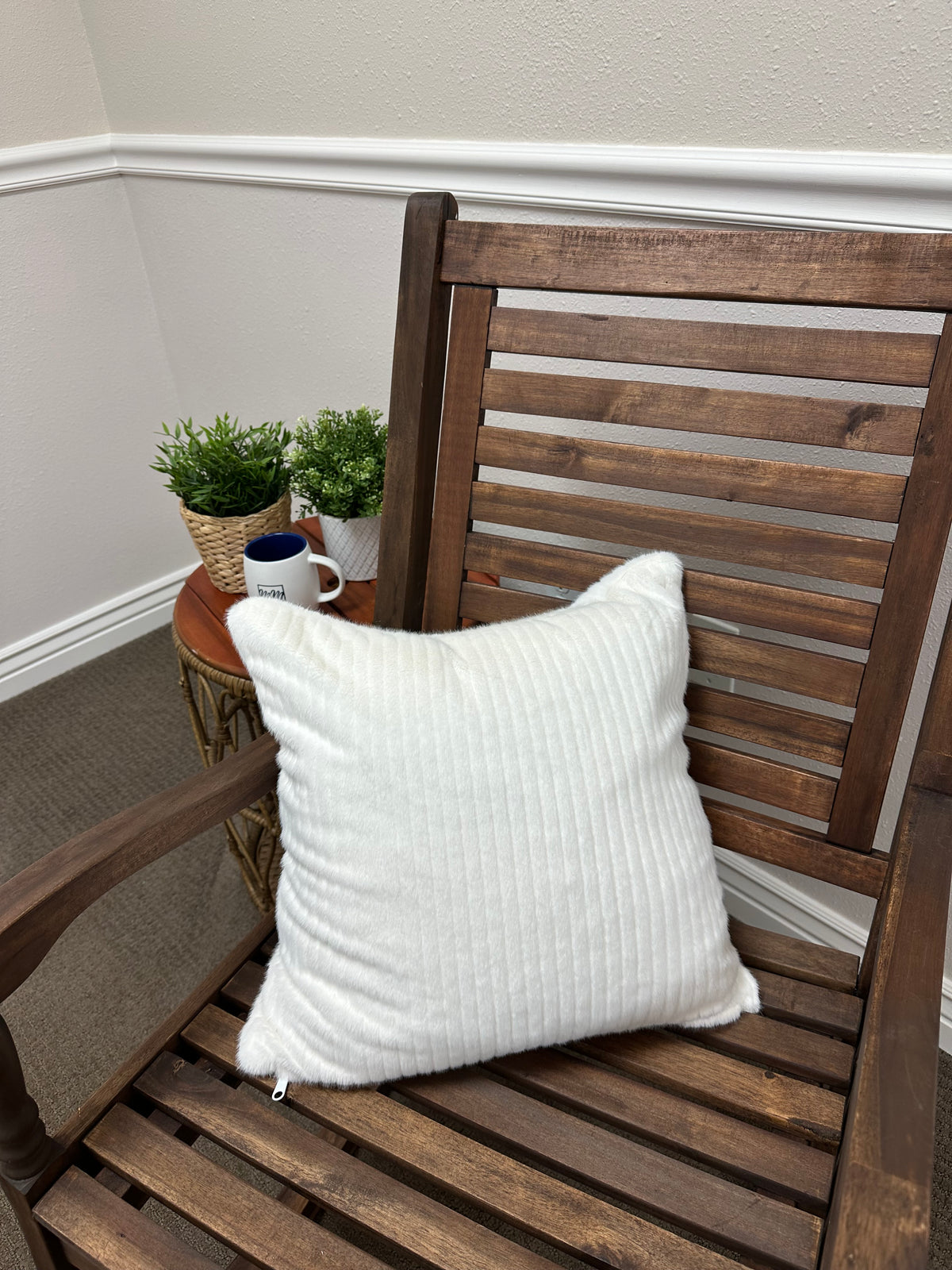 Natural Hannah Throw Pillow