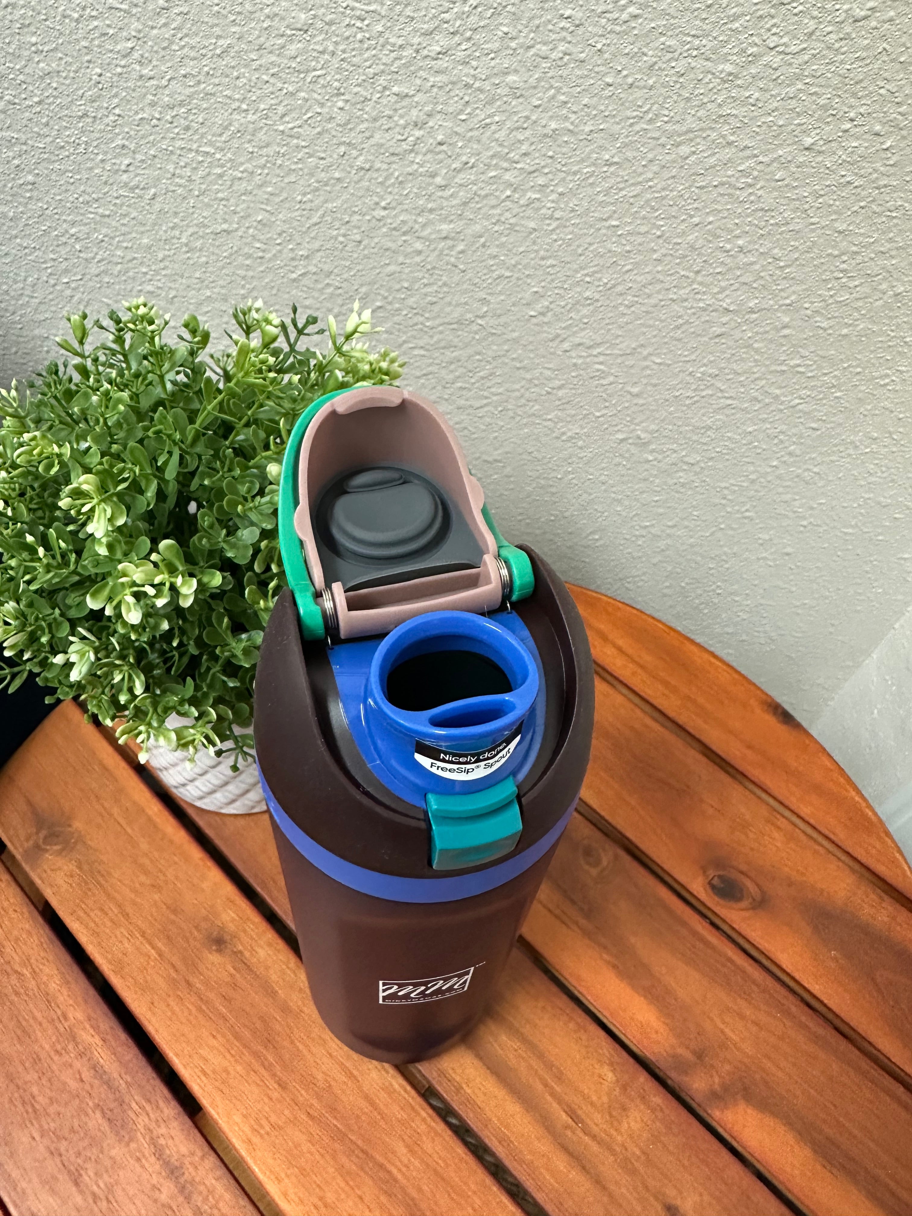 Owala Water Bottle 24 oz