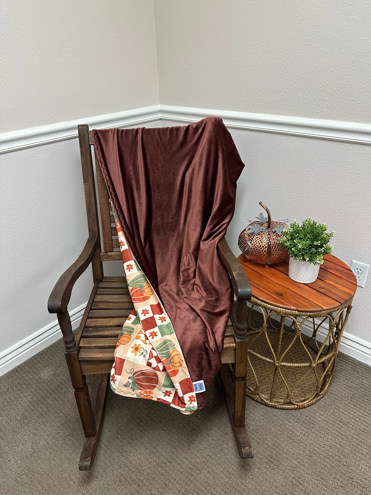 Pumpkin quilt Marshmallow 50”x60”