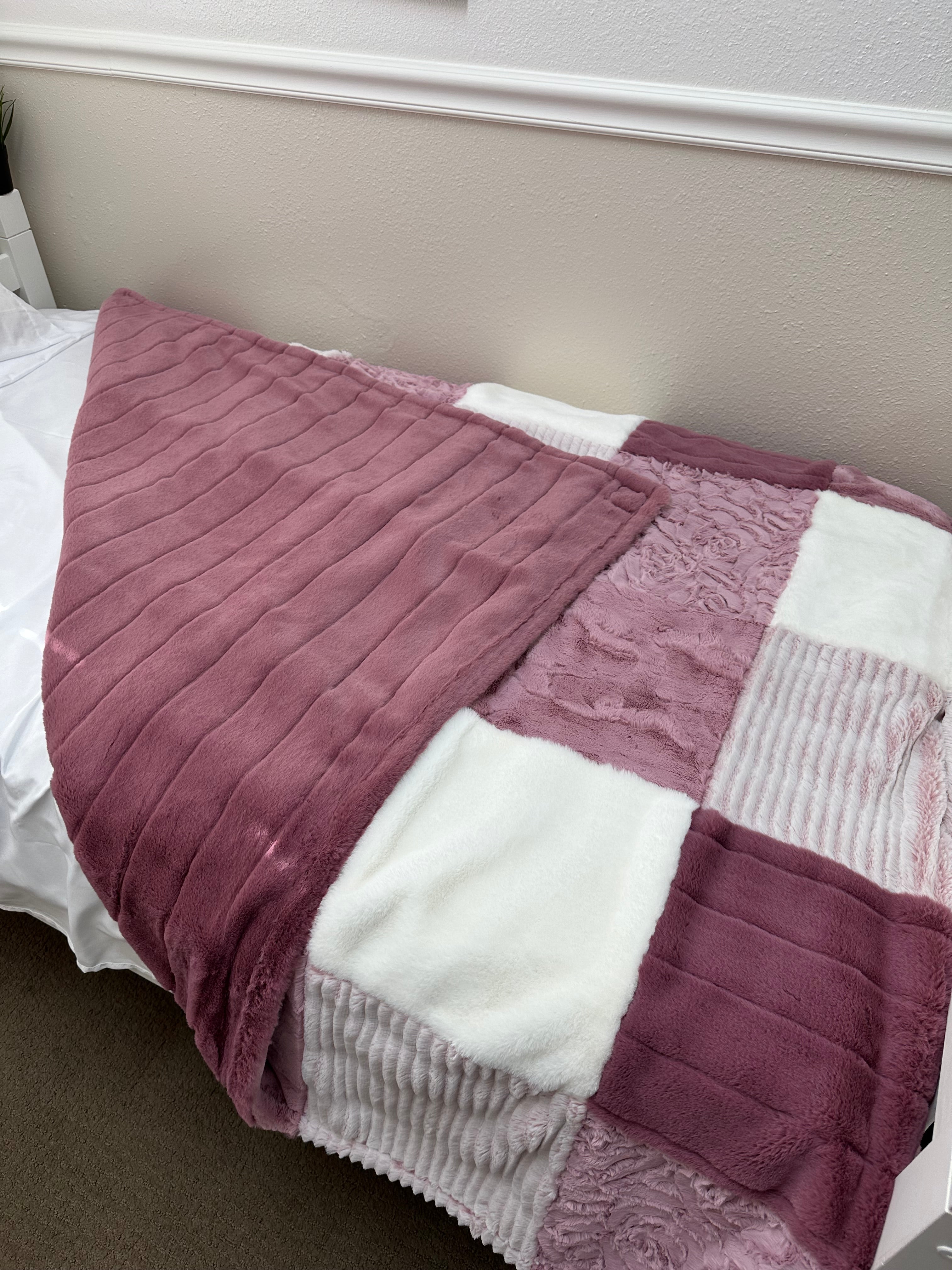 Demi Rose Minky Mama