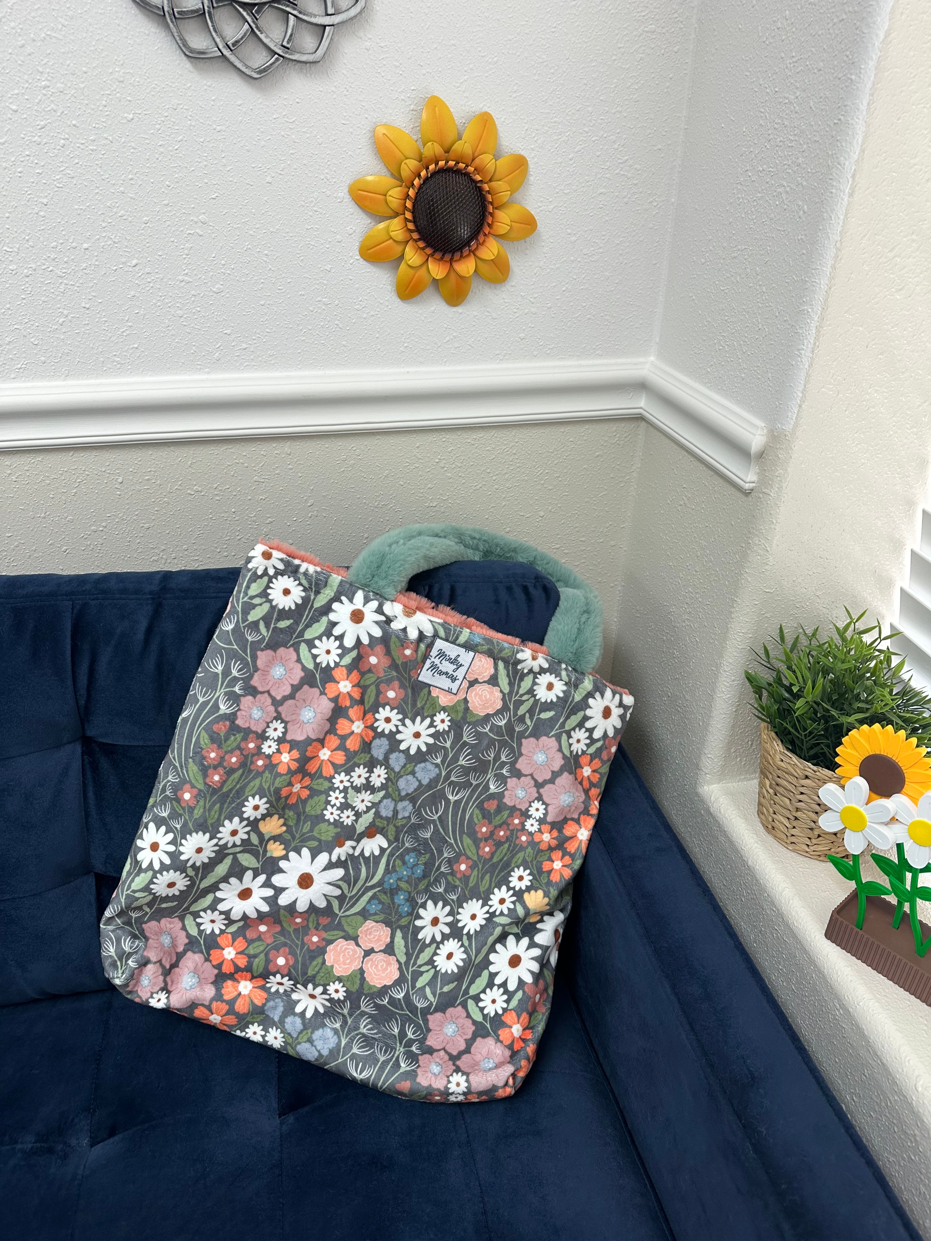Floral Carry All