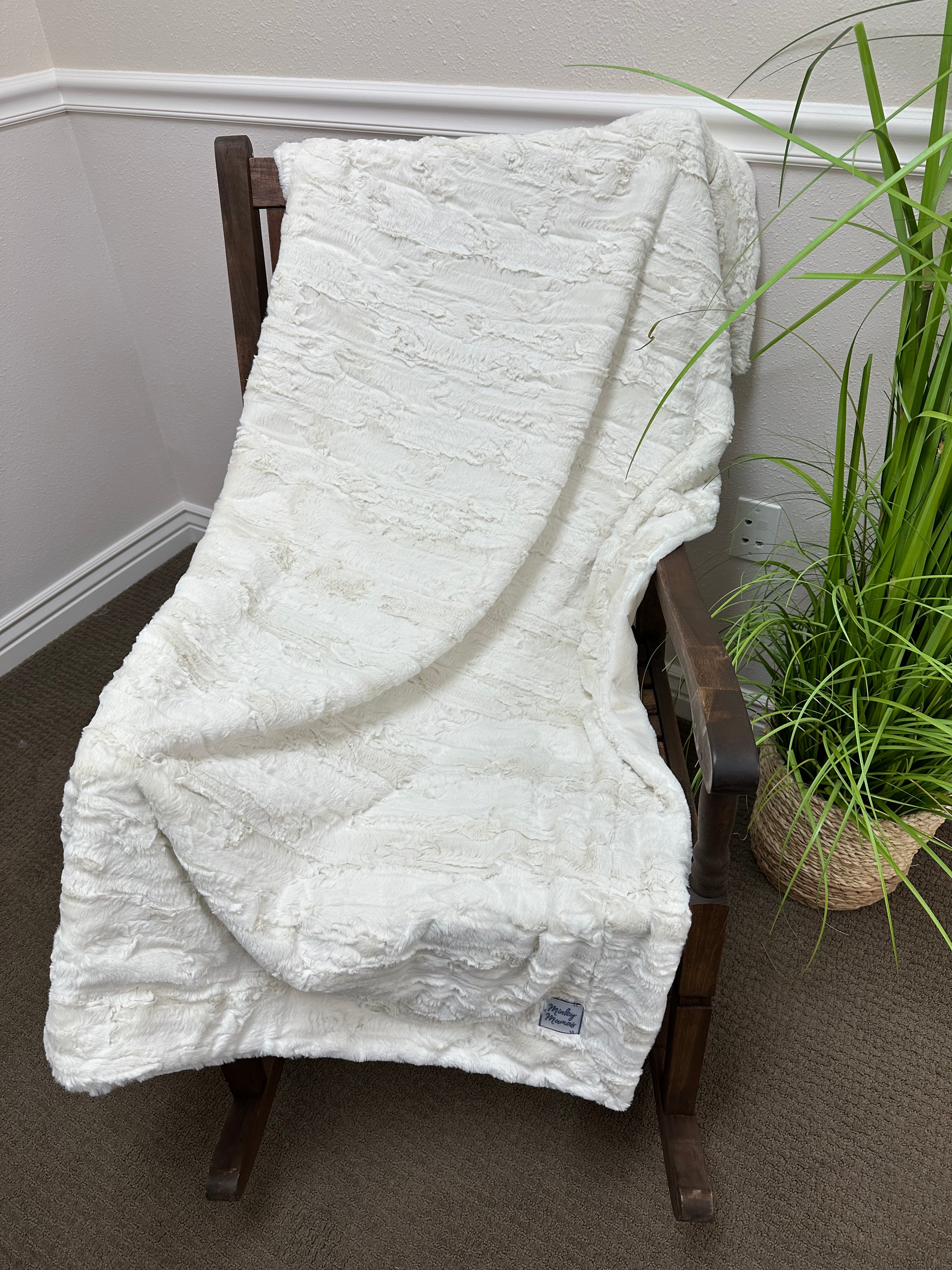 Natural Marbella Thrap