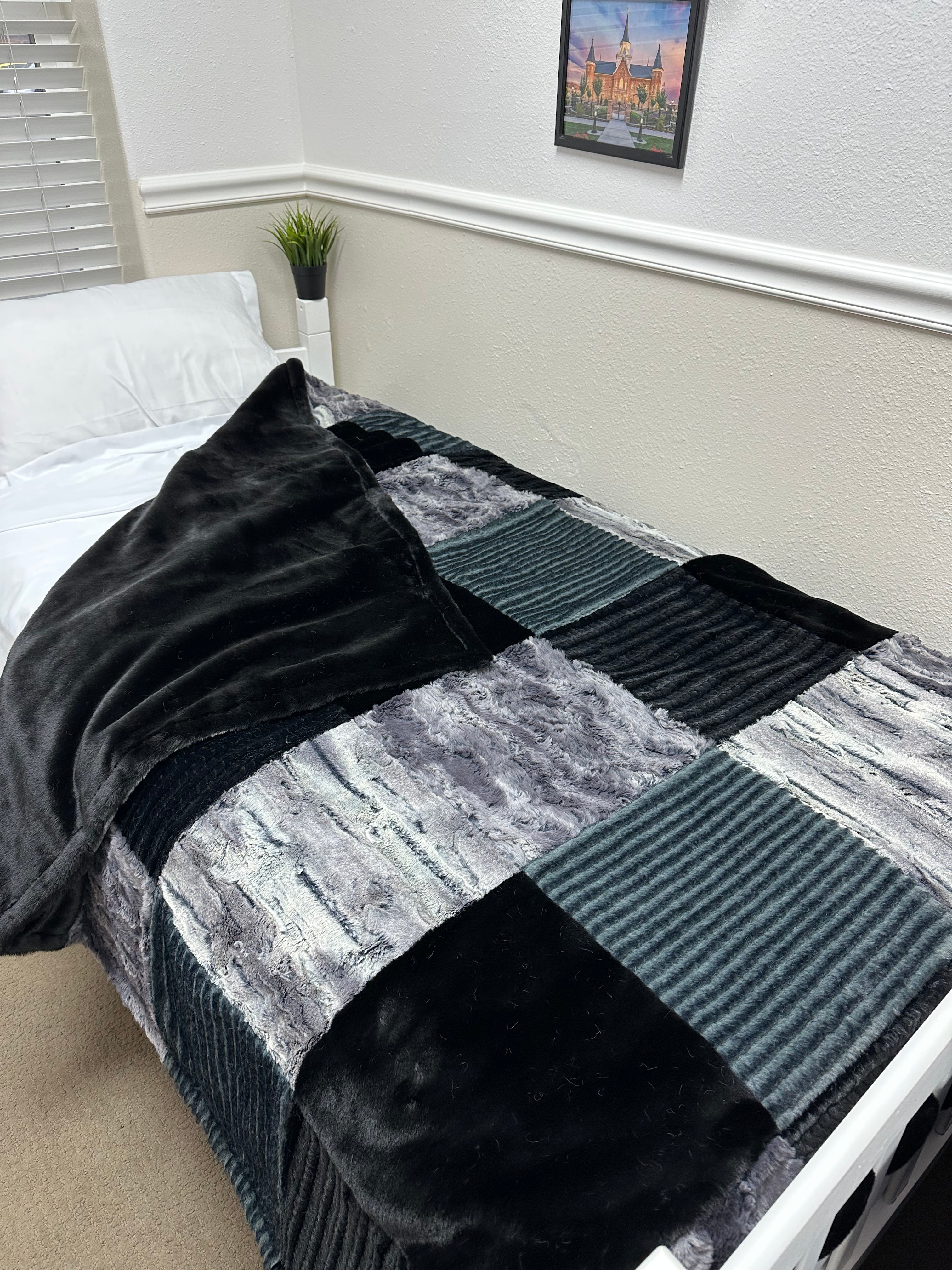 Black and Grey Minky Mama