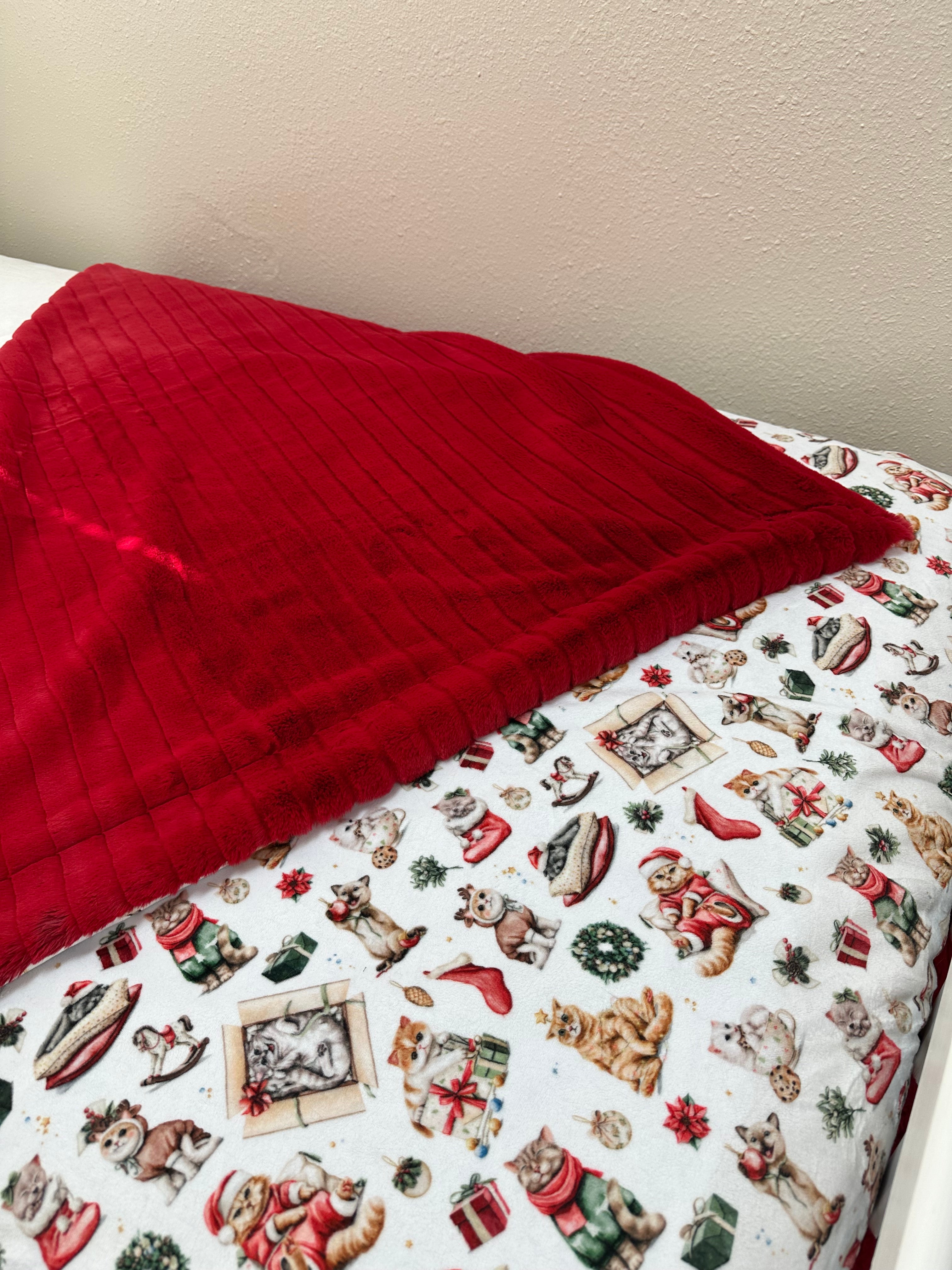 Grumpy Christmas Cats Simple