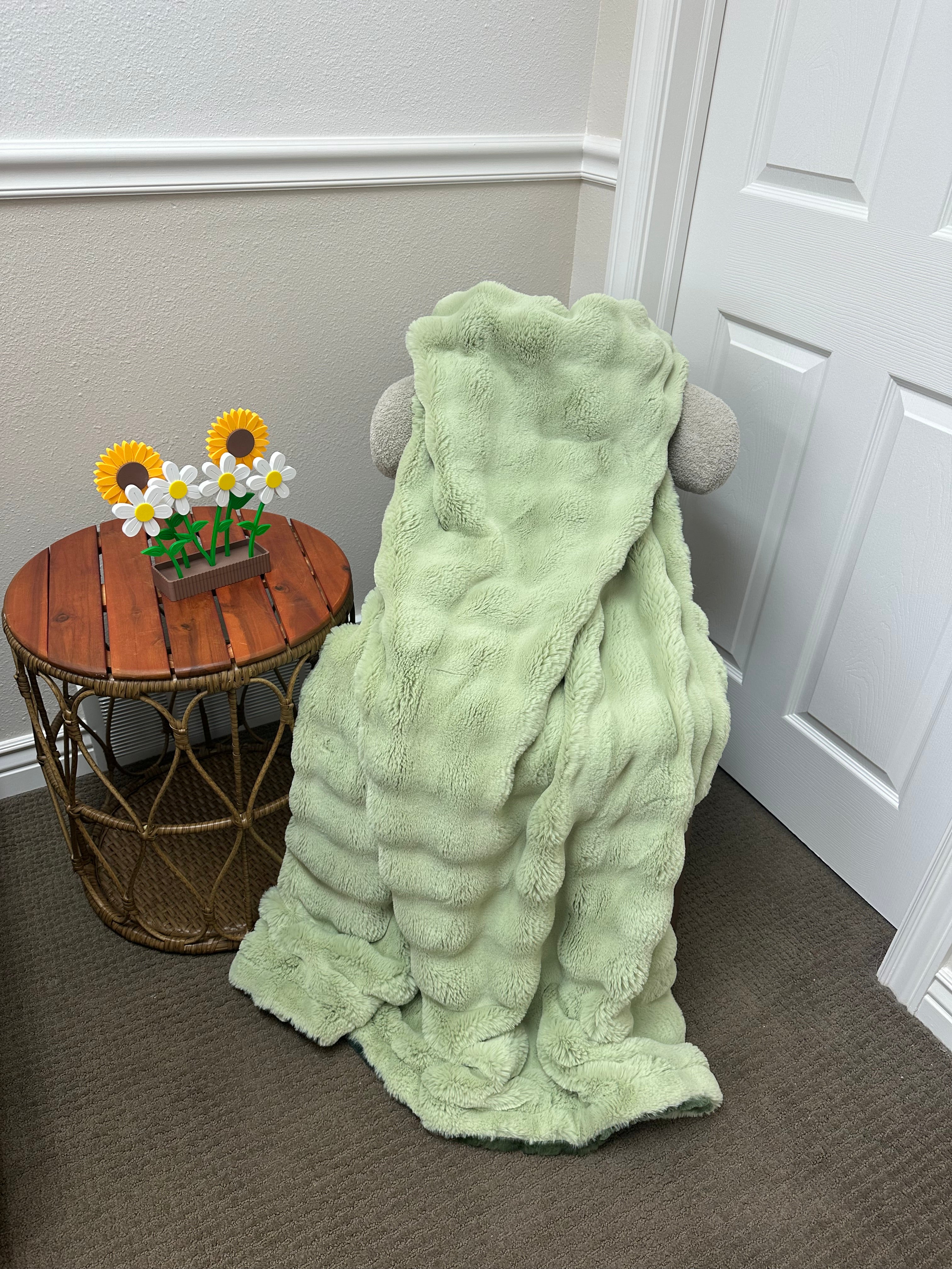 Thyme Throw