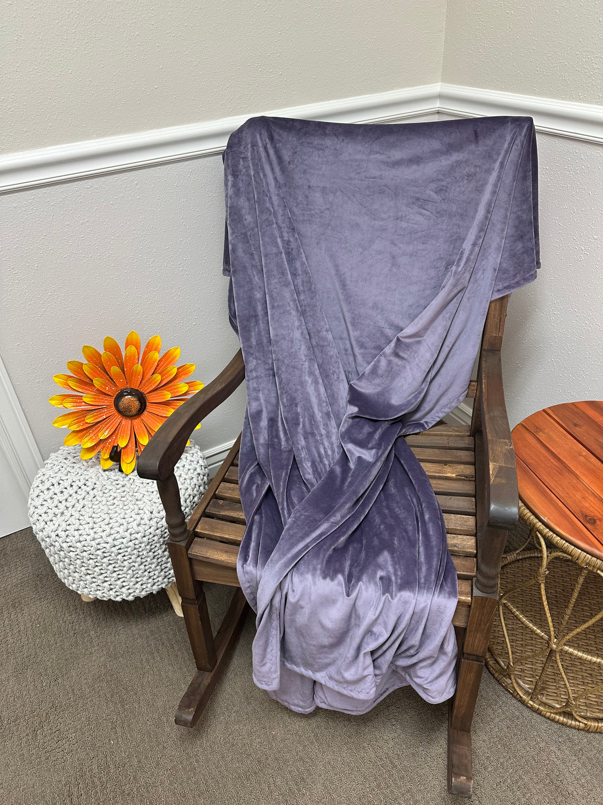 Smokey Violet Marshmallow 60x72