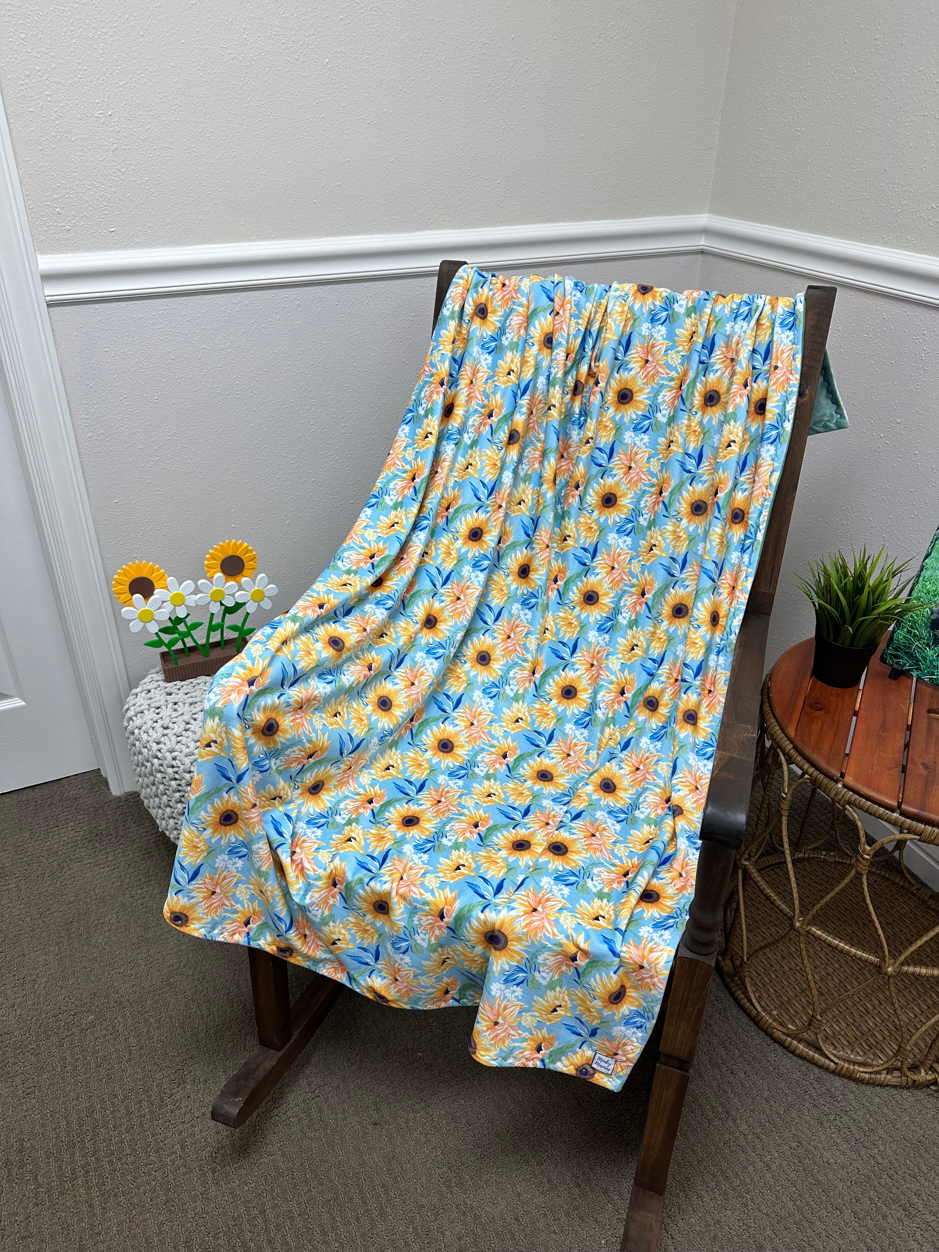 50”x60” Sunflower Marshmallow