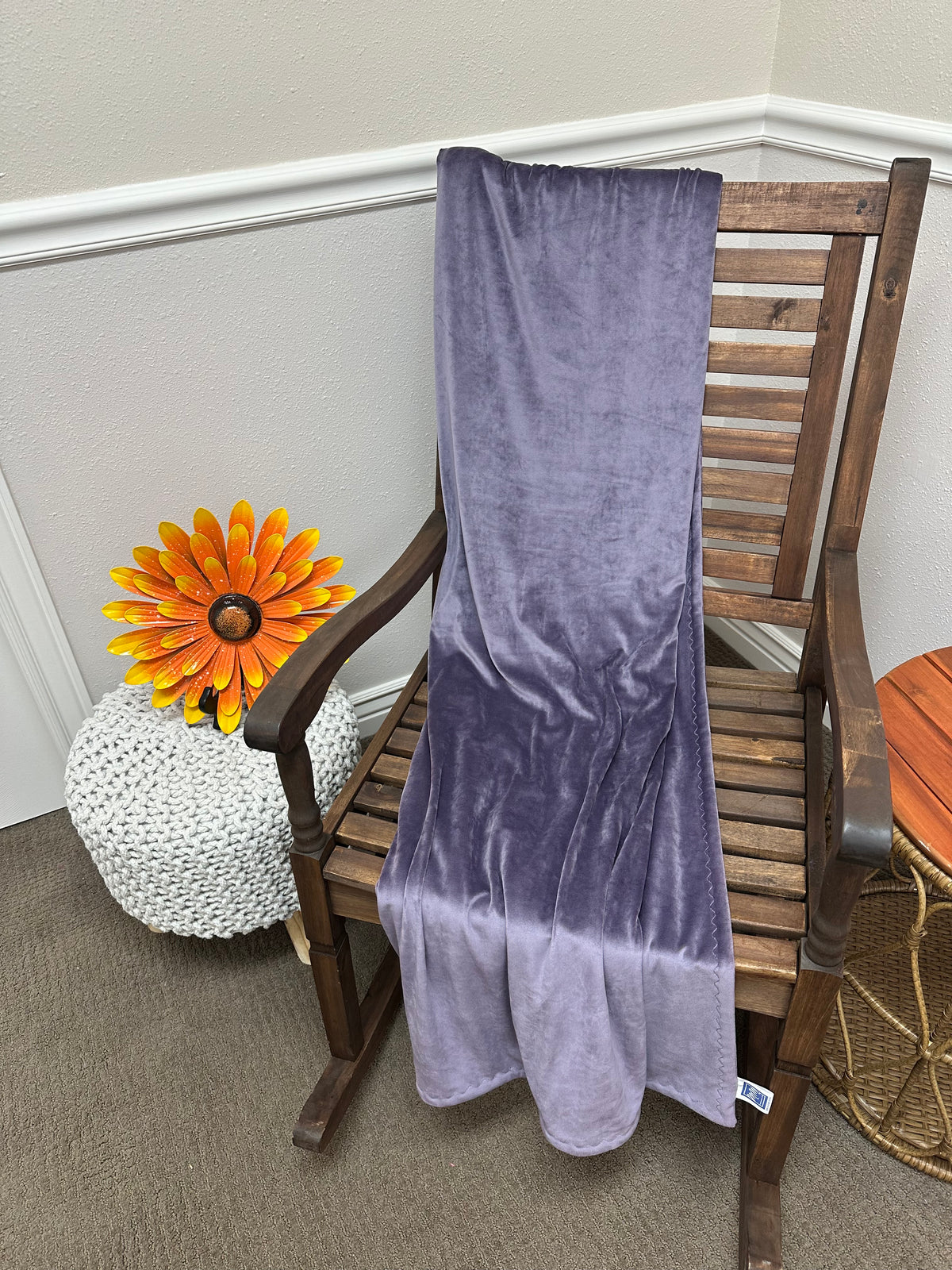 Smokey Violet Marshmallow 60x72