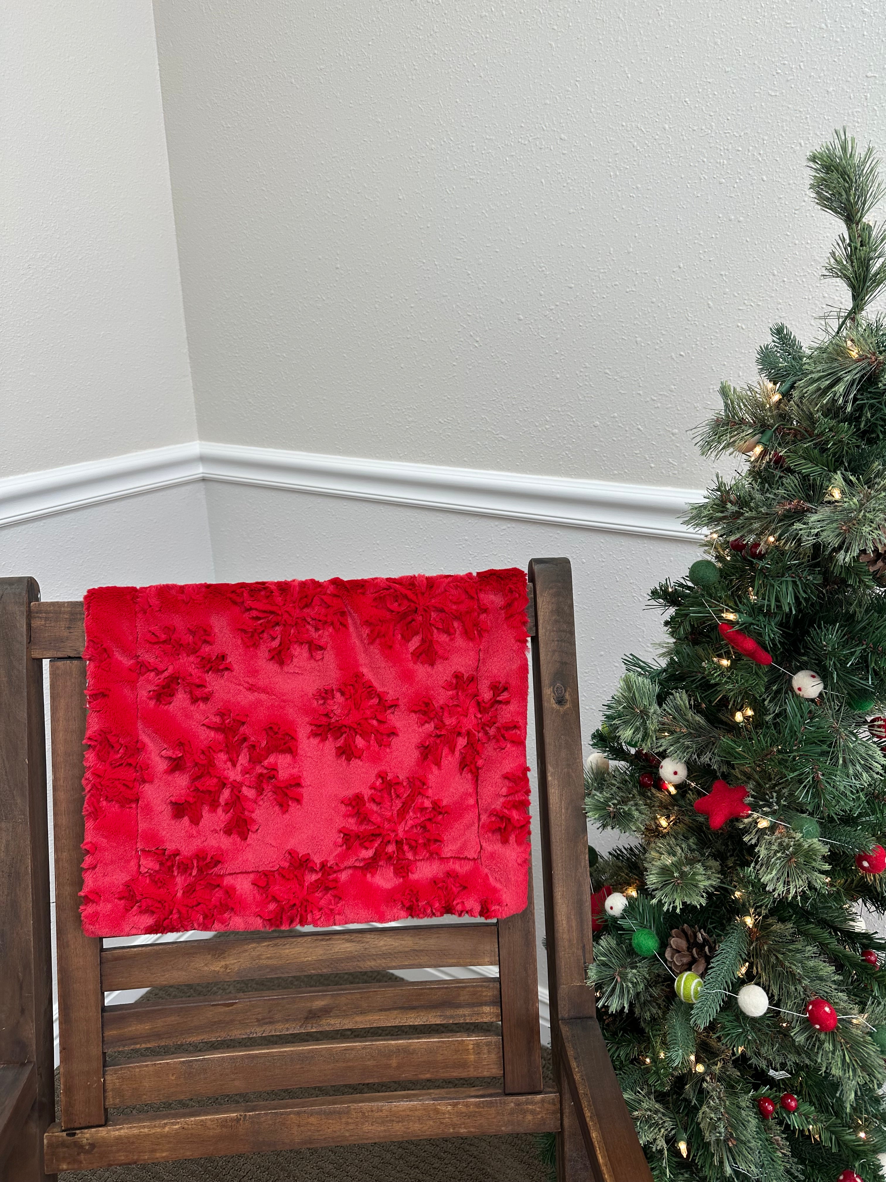 Christmas Snowflake Lovie