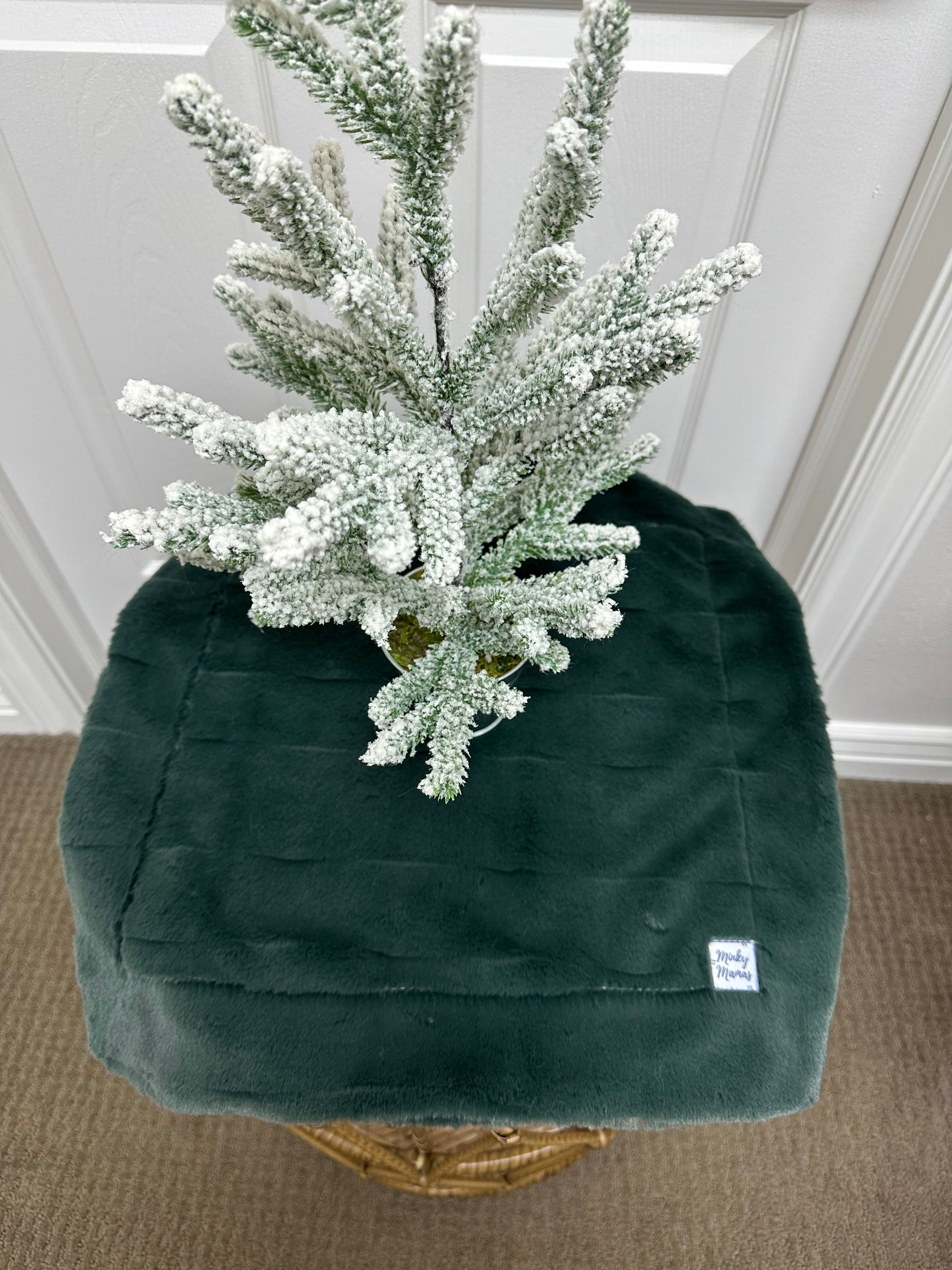 Green Marbella Lovie