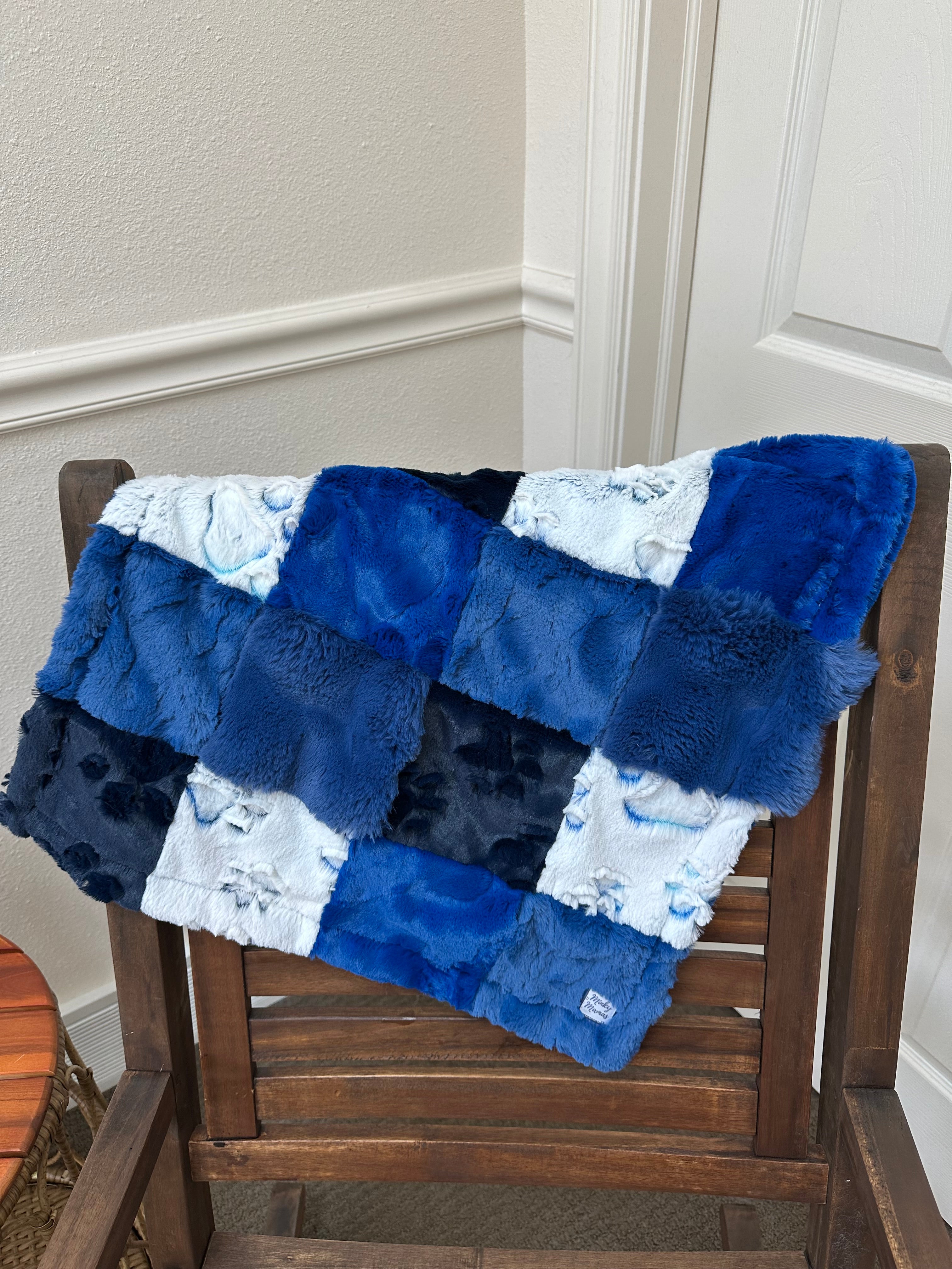 Blue paws Mini