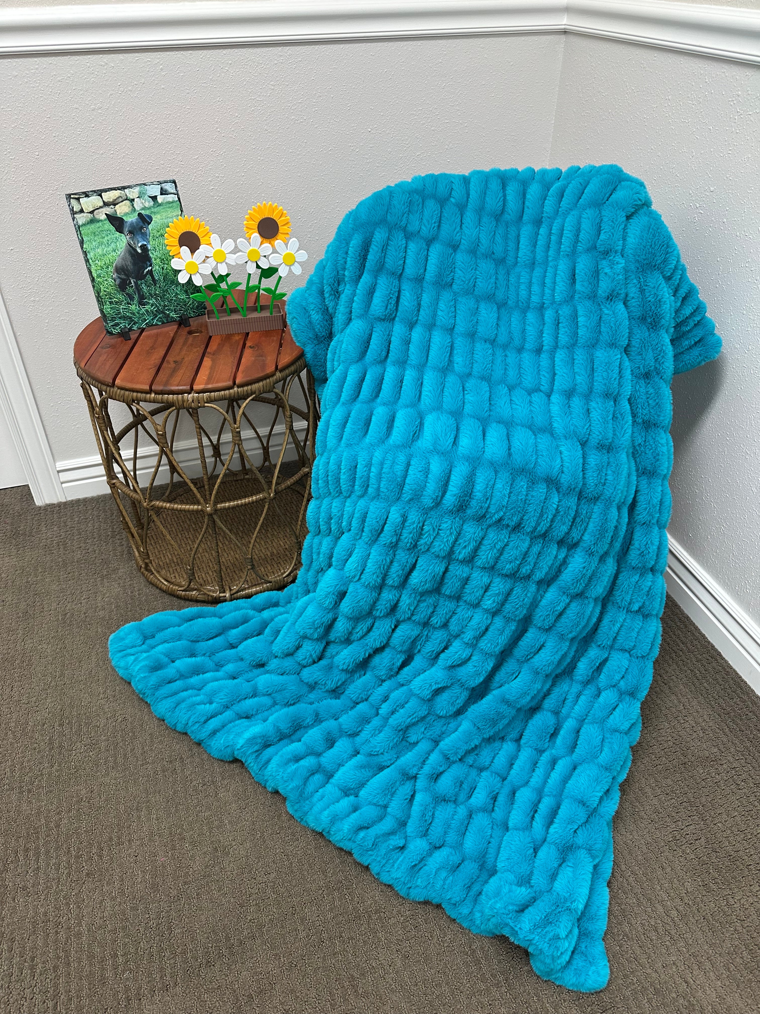 Pacific Sharpei Throw