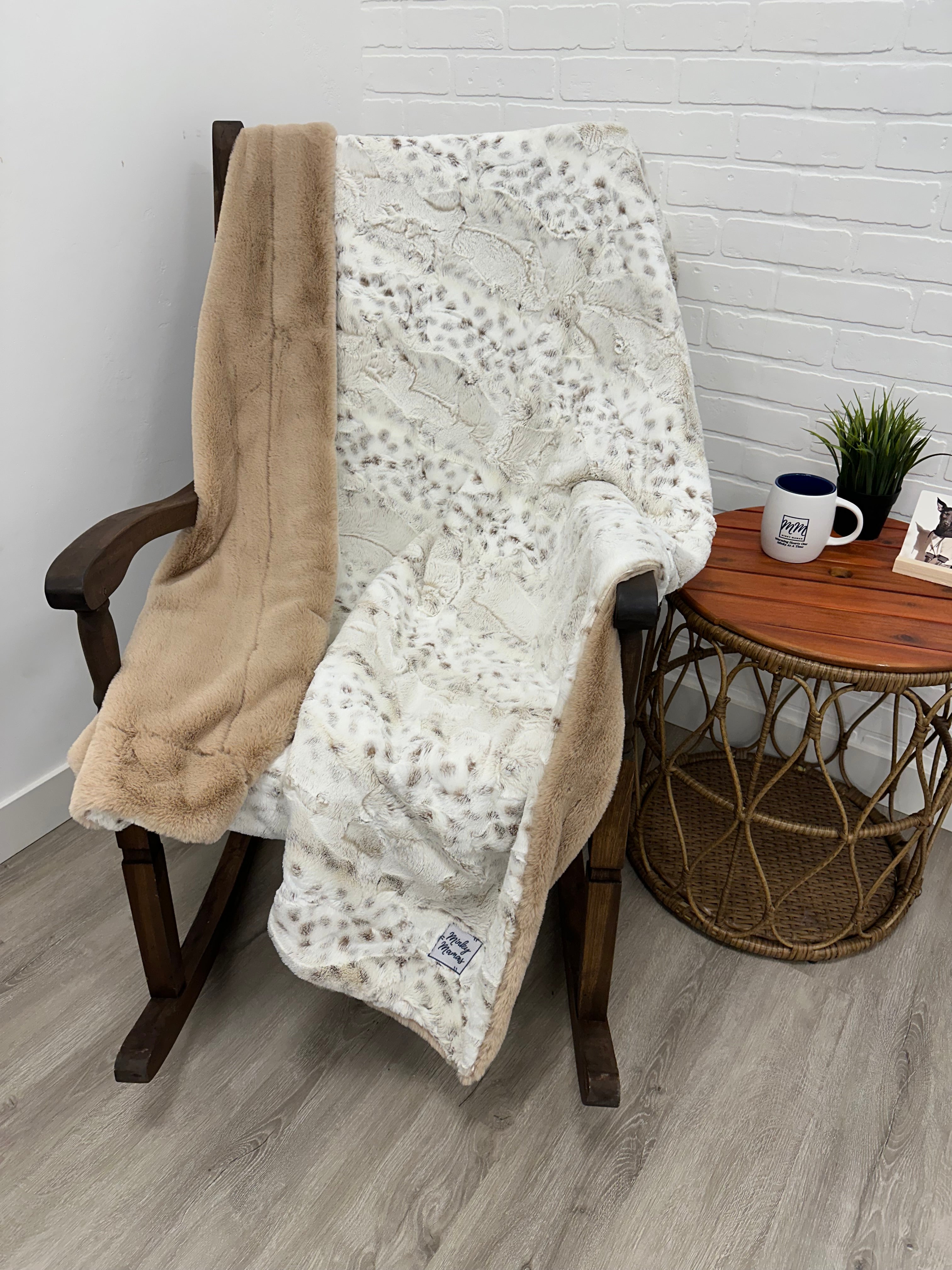Neutral Simple Throw