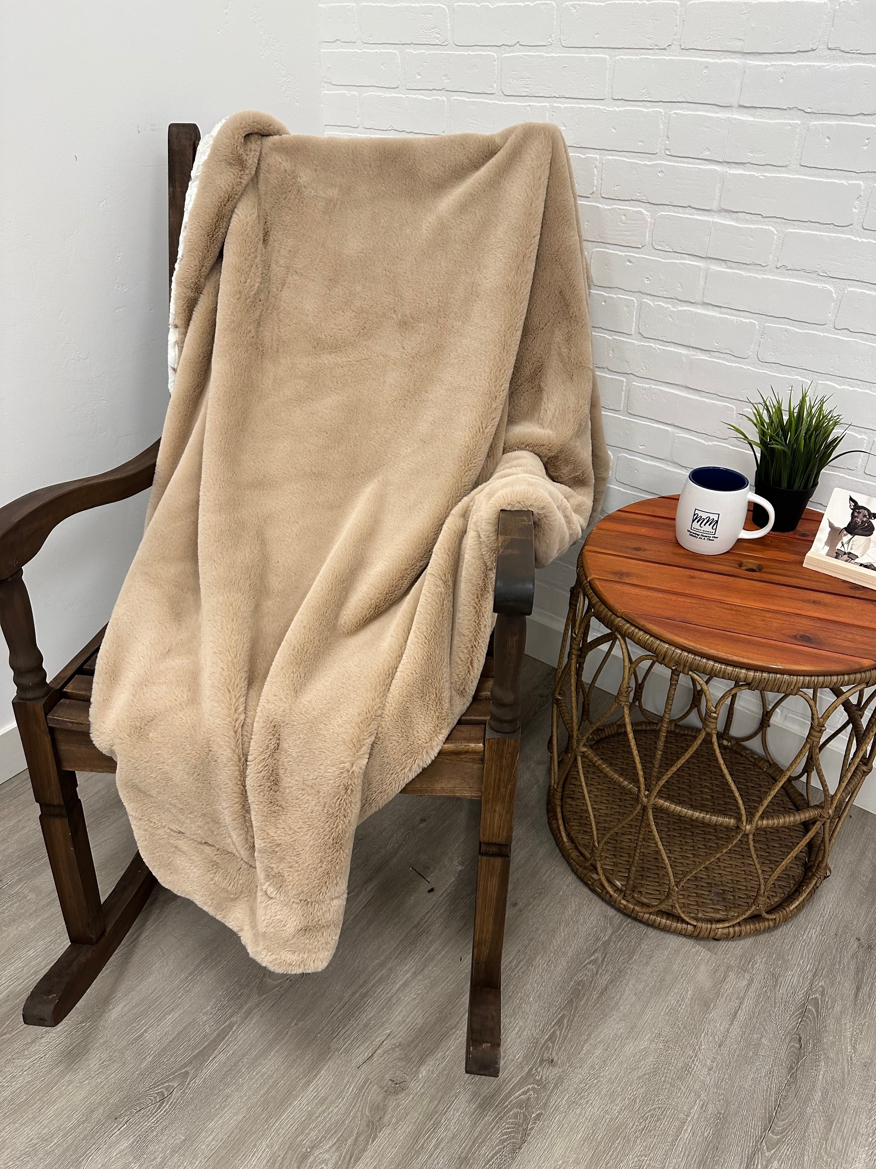 Neutral Simple Throw
