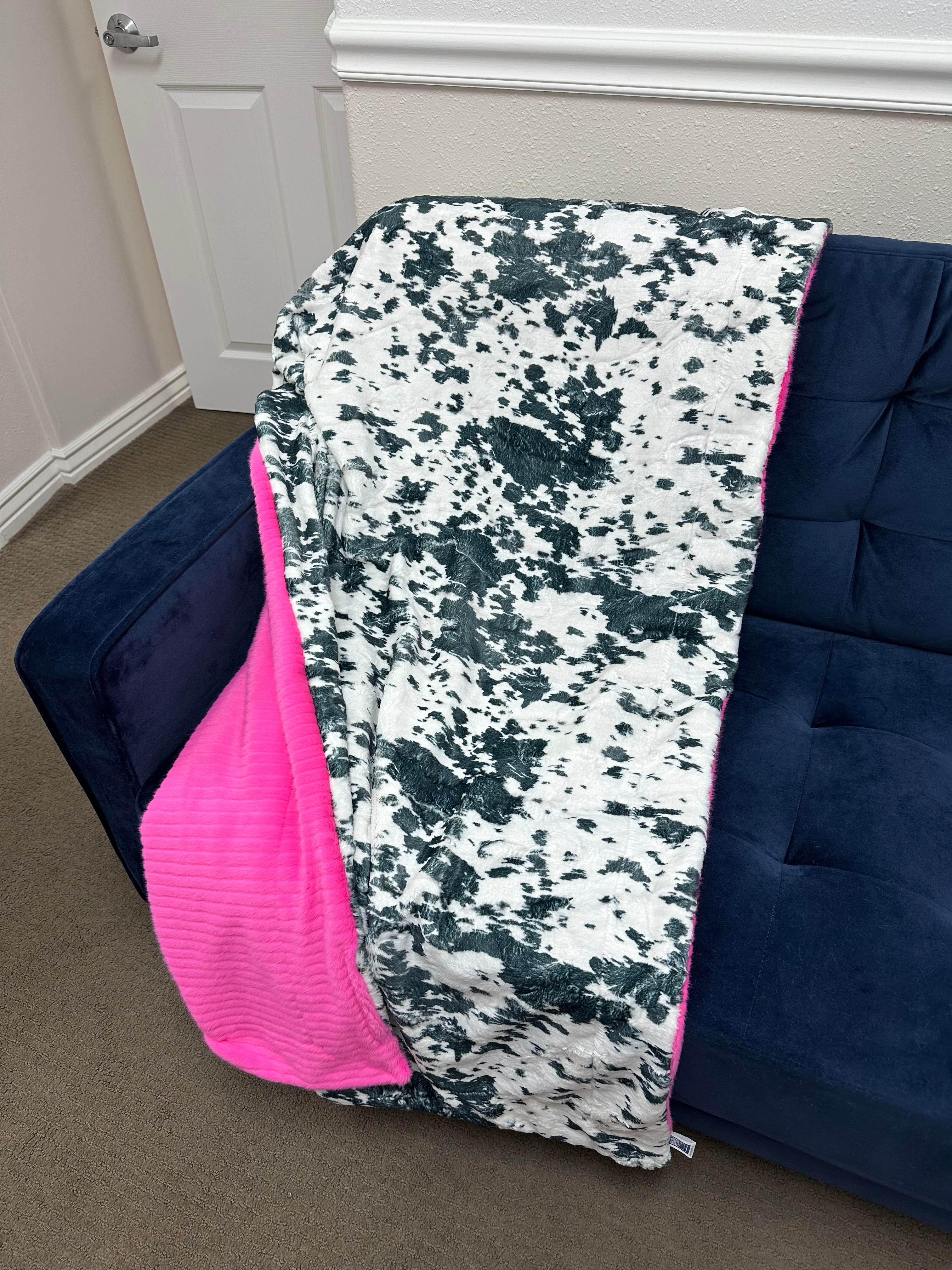 Think Pink Jersey speckled Calf Throw