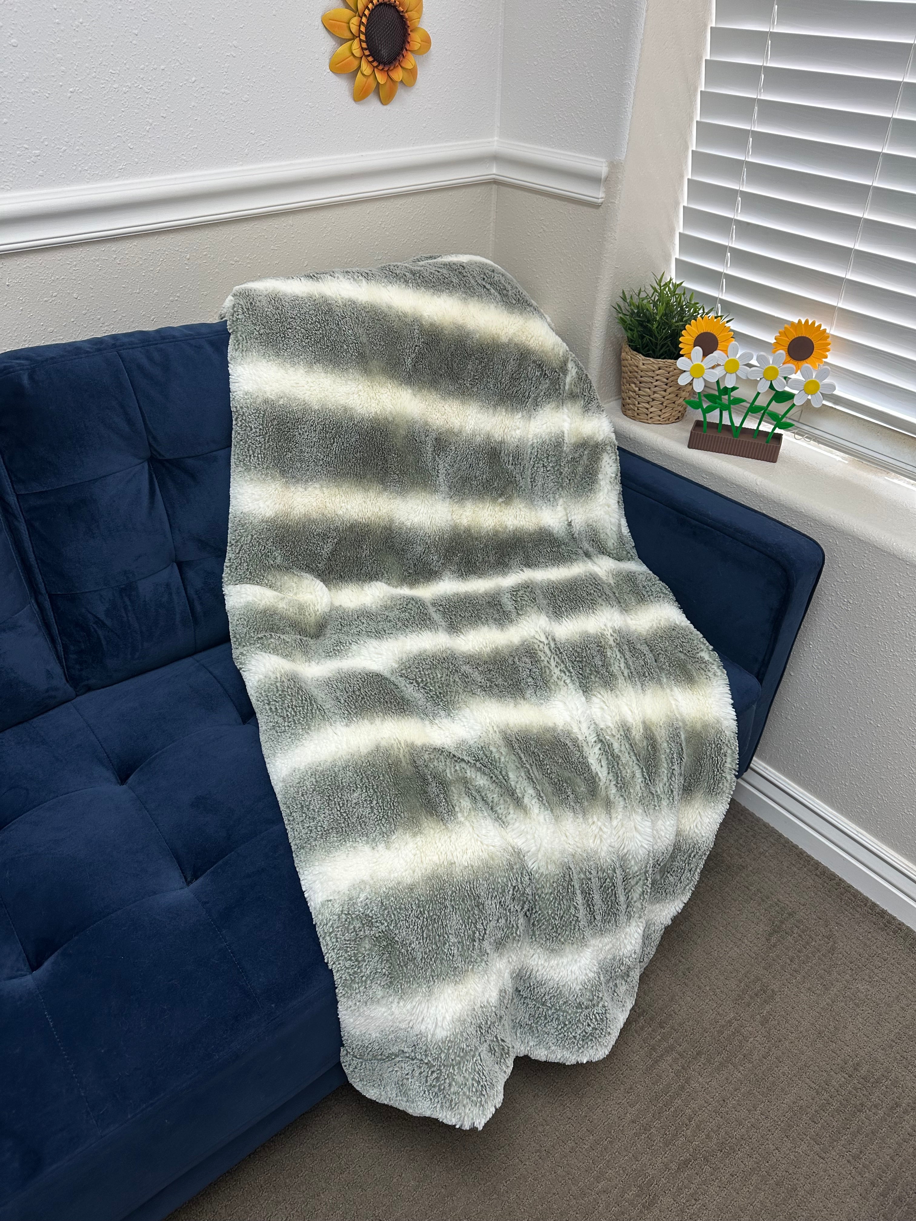 Ivy Arctic Chinchilla