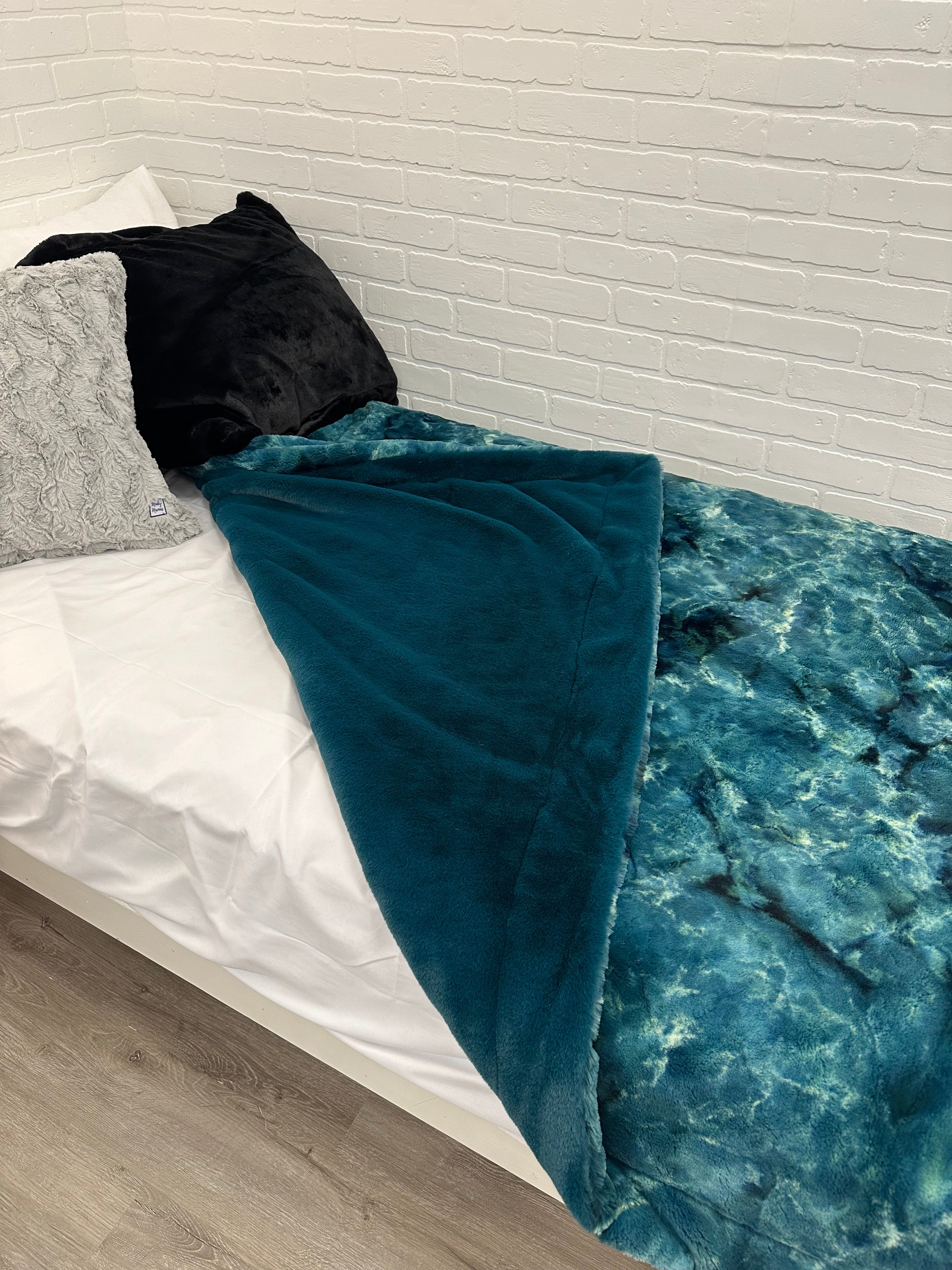 Teal Simple Minky Mama