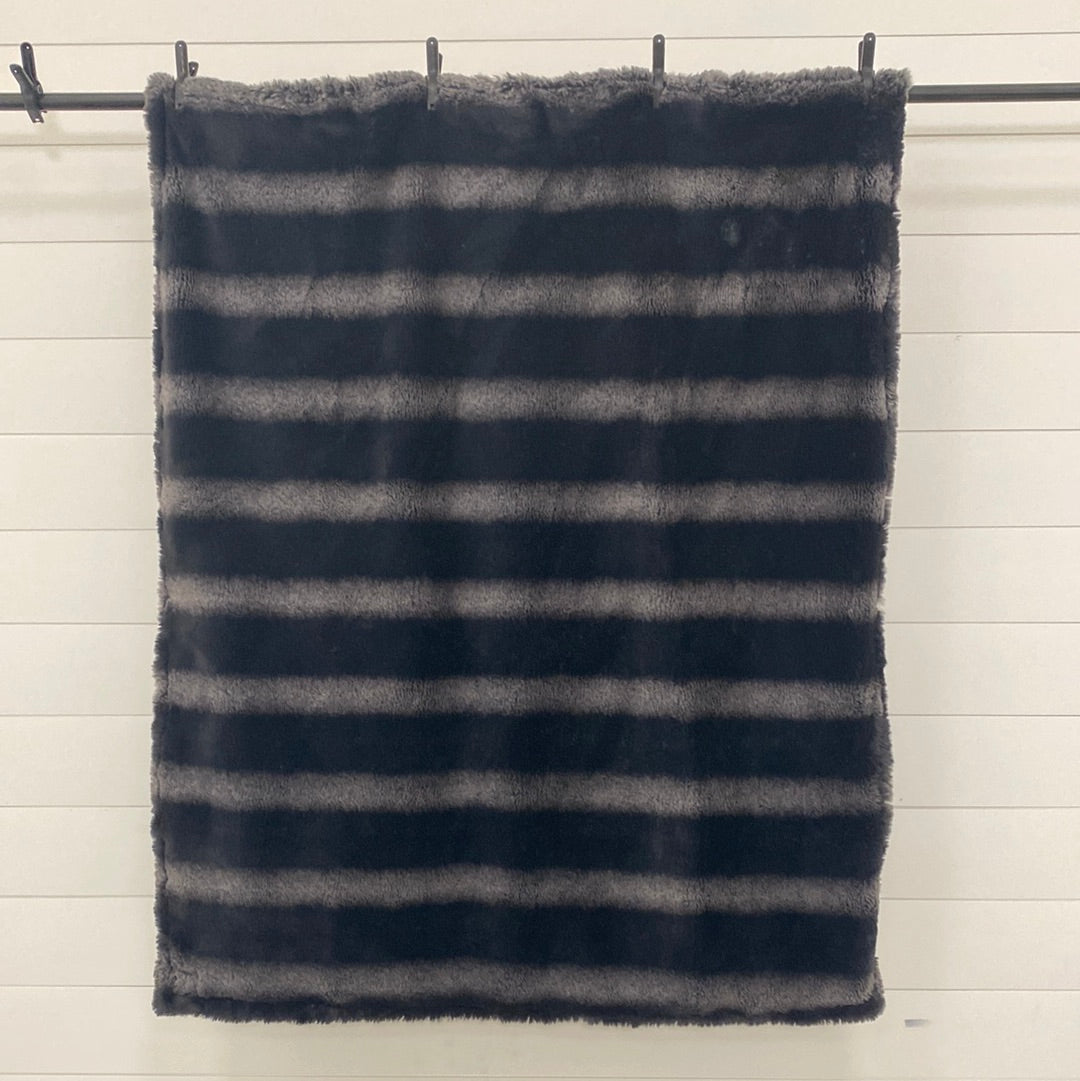 Black and Gray Throw With Arctic Chinchilla on the Back